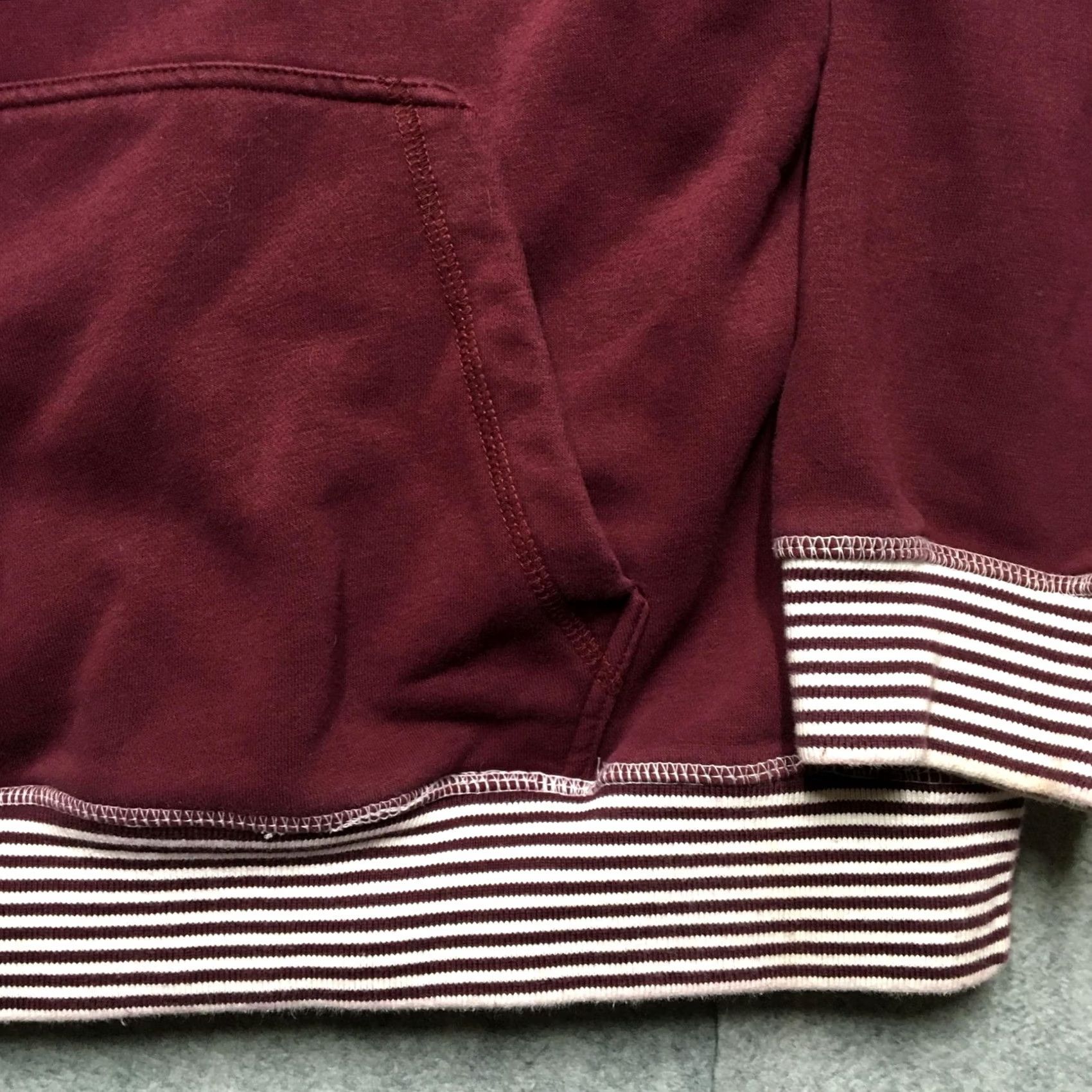 Logo 7 Jiberish Hoodie Mens XL Red Pullover Fleece Sweatshirt Striped Hem J Chest Logo Size US XL / EU 56 / 4 - 3 Thumbnail