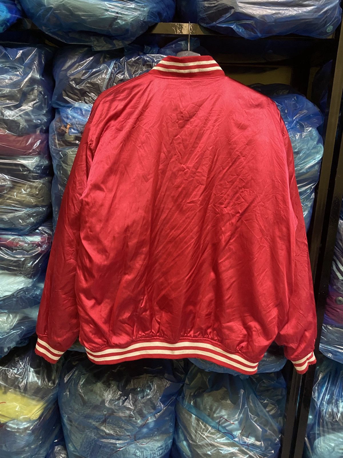 Vintage VINTAGE SATIN ZIPPER BOMBER JACKET Size US L / EU 52-54 / 3 - 9 Thumbnail