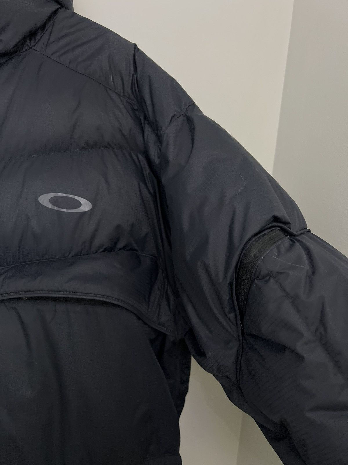 Oakley Vintage Y2K Oakley Goose Down Puffer Jacket Size US L / EU 52-54 / 3 - 2 Thumbnail