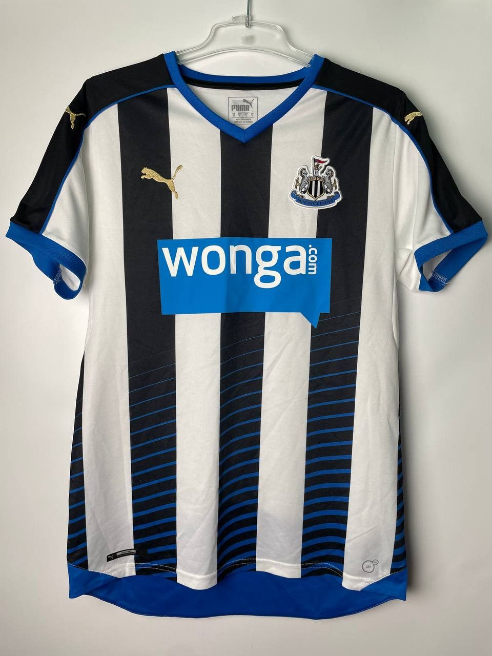 Puma Newcastle United FC 2015 Home Football Shirt Soccer Jersey Size US M / EU 48-50 / 2 - 1 Thumbnail
