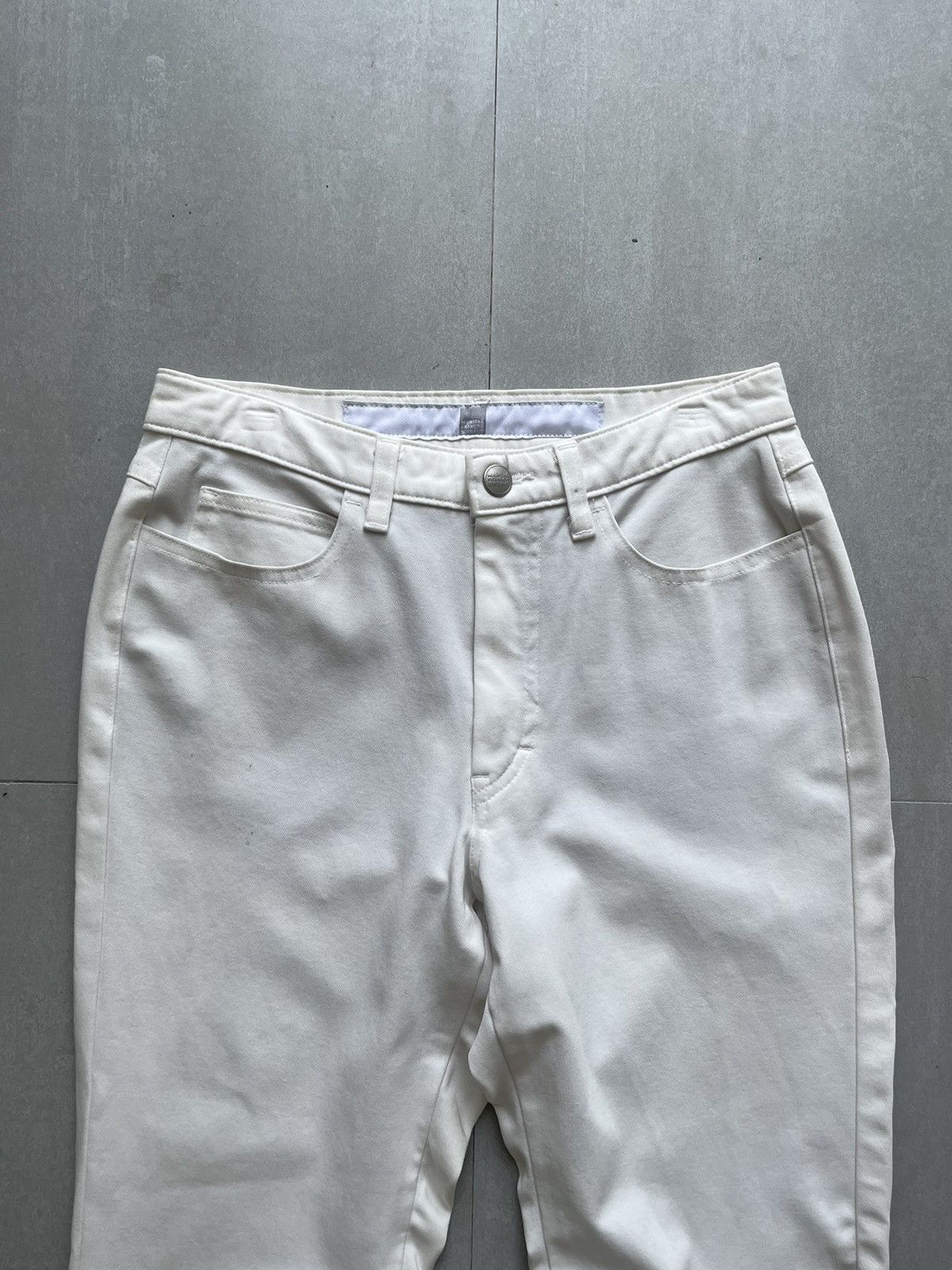 Marithe + Francois Girbaud Marithe francois girbaud white pants Size US 28 / EU 44 - 2 Thumbnail