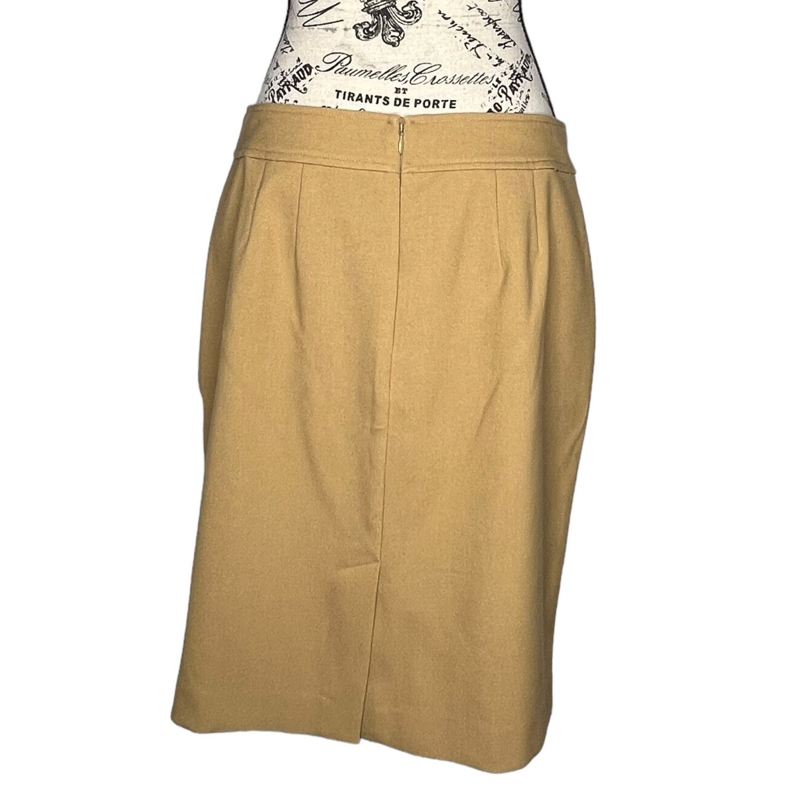 Loft Button Work Pocket Zipper Closure Back Slit A-Line Skirt Size 30" / US 8 / IT 44 - 4 Thumbnail