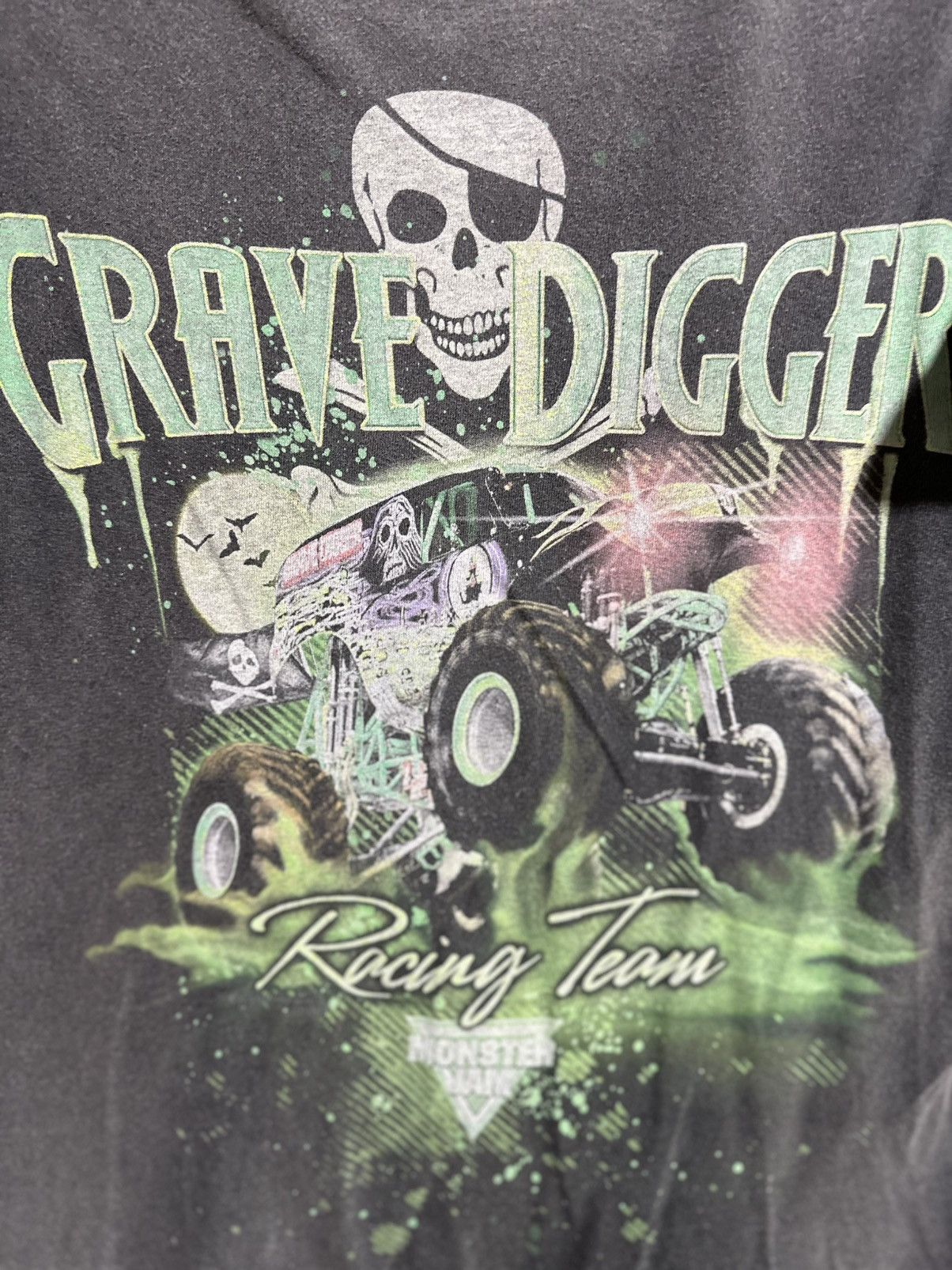 Sears Thrashed Grave Digger Monster Jam Sun Faded Tee Size US S / EU 44-46 / 1 - 2 Thumbnail