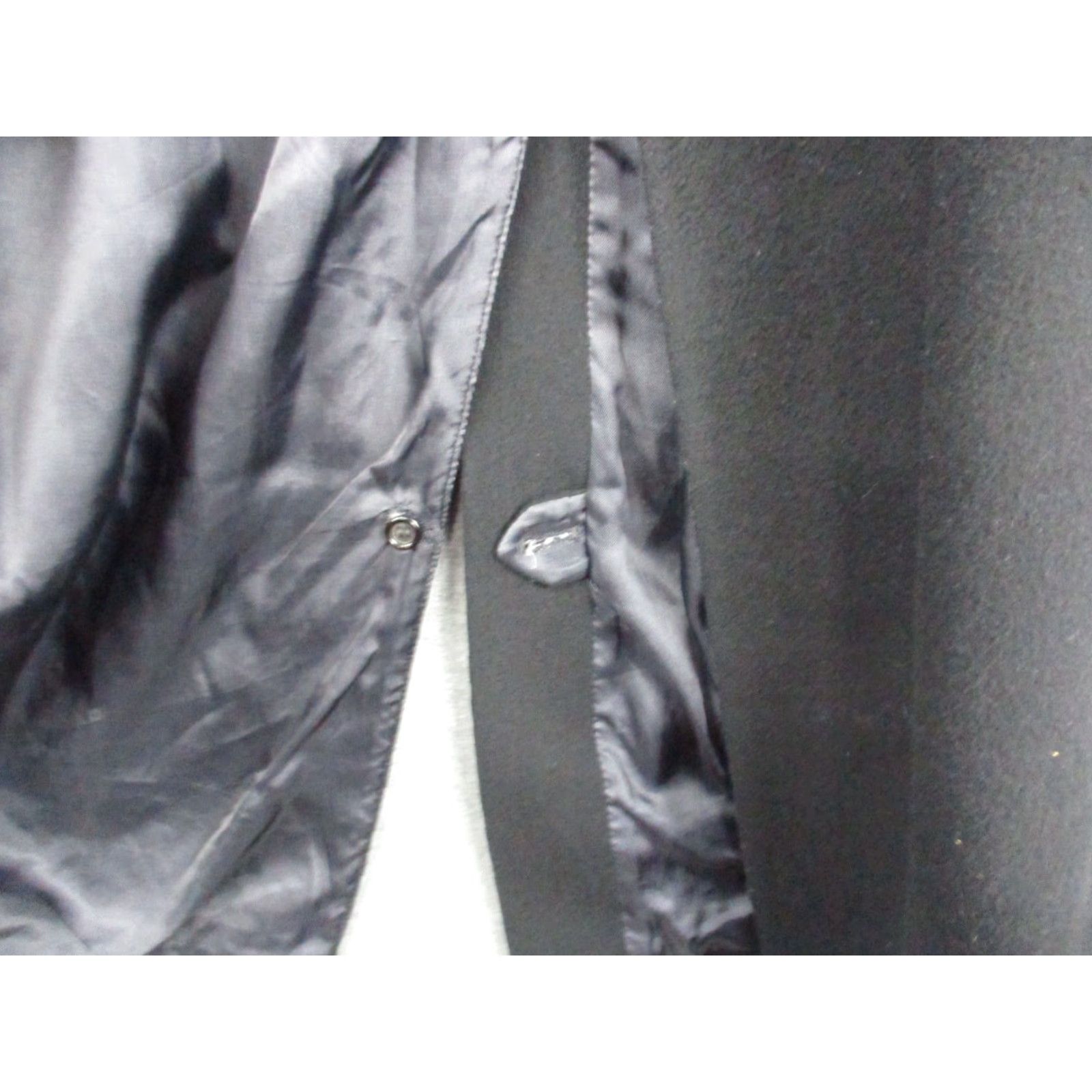 Vintage Vintage Adolfo Cashmere Blend Black Winter Trench Coat 44 L Coat Men Vintage Adolfo Cashmere Blend Black Winter Trench Coat 44 L Size US S / EU 44-46 / 1 - 5 Thumbnail