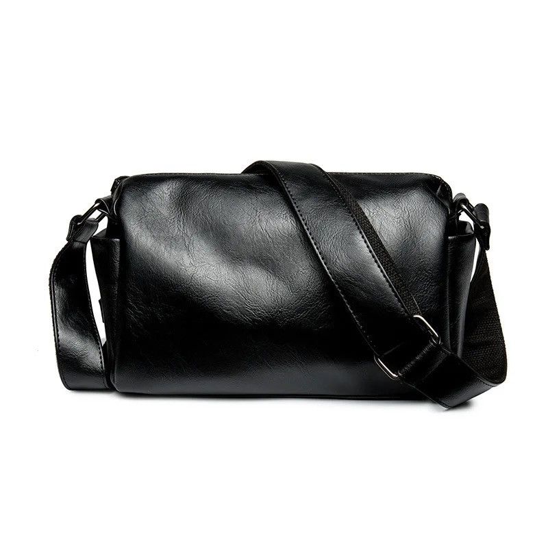 Japanese Brand Soft Leather Crossbody Bag Size ONE SIZE - 4 Thumbnail