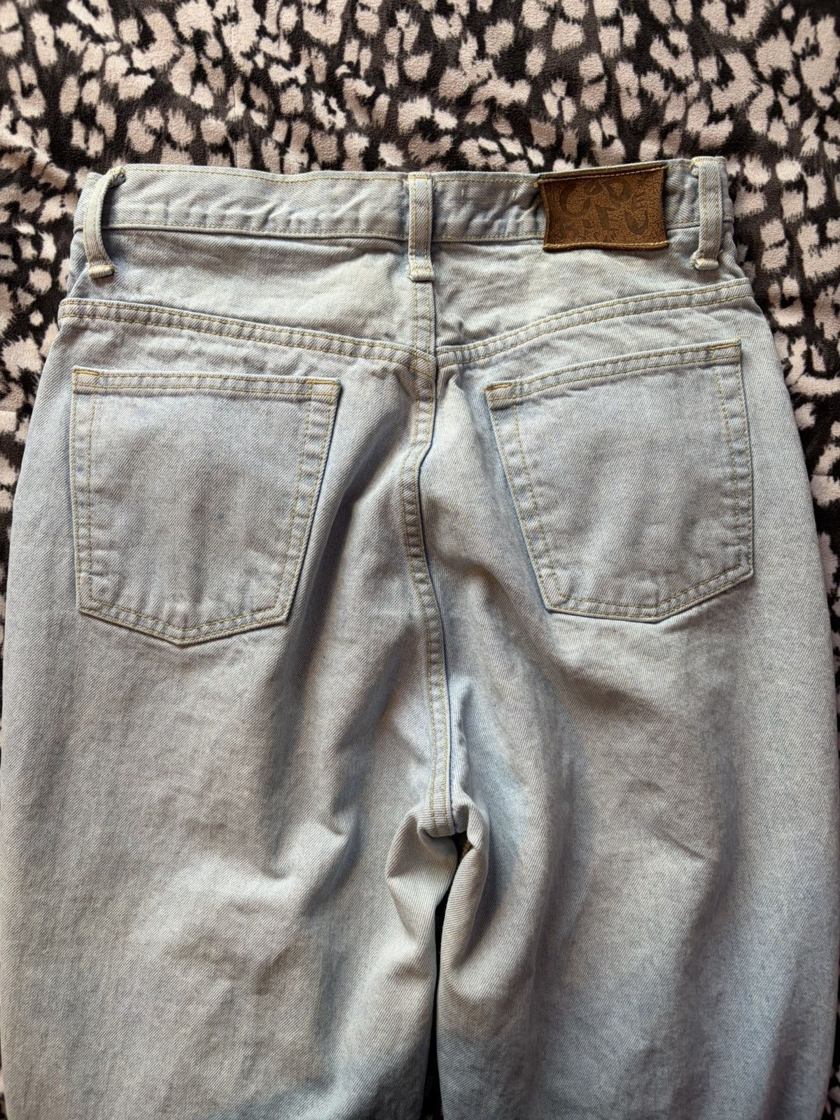 Japanese Brand Vintage Code Bleu Japanese light wash denim jeans Size 36" / US 14 / IT 50 - 4 Thumbnail