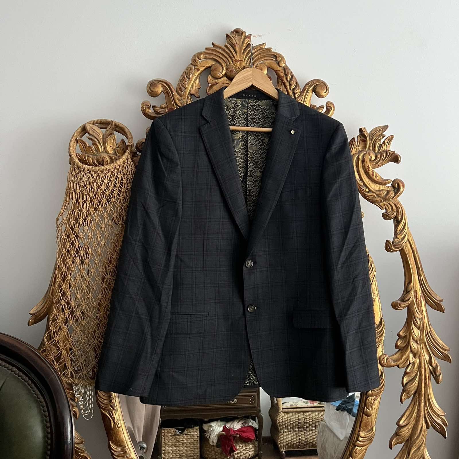 Ted Baker Ted Baker London all over print within blazer Ія 40R Size 40R - 1 Thumbnail