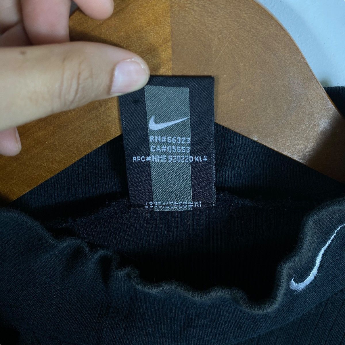 Nike × Vintage Vintage 90's NIKE Small Swoosh Thermal Long Sleeve Shirt Size US M / EU 48-50 / 2 - 6 Thumbnail