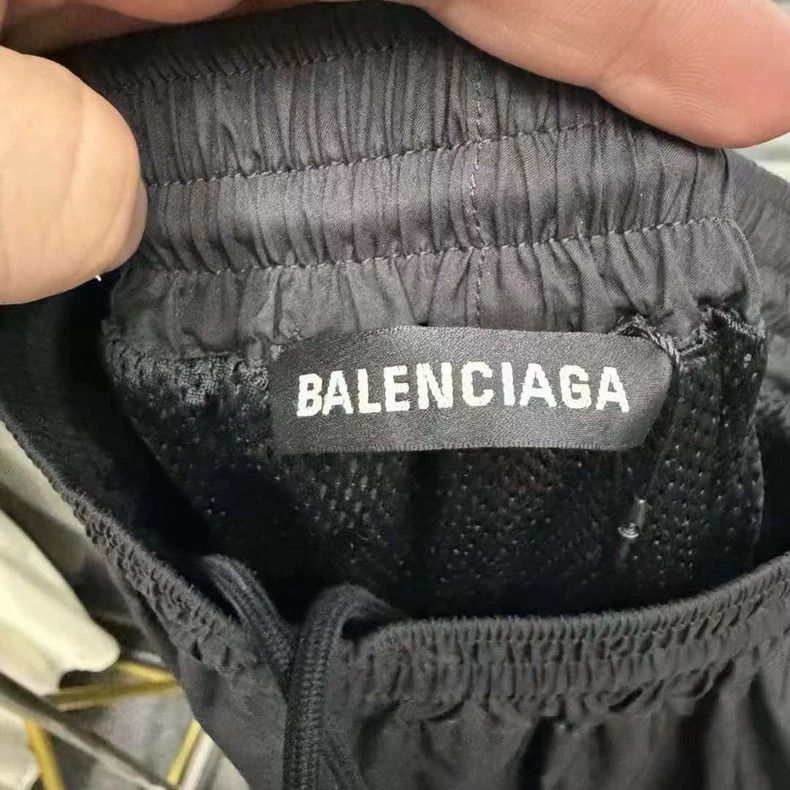 Balenciaga Balenciaga Double Hook Nylon Pants Size US 34 / EU 50 - 2 Thumbnail
