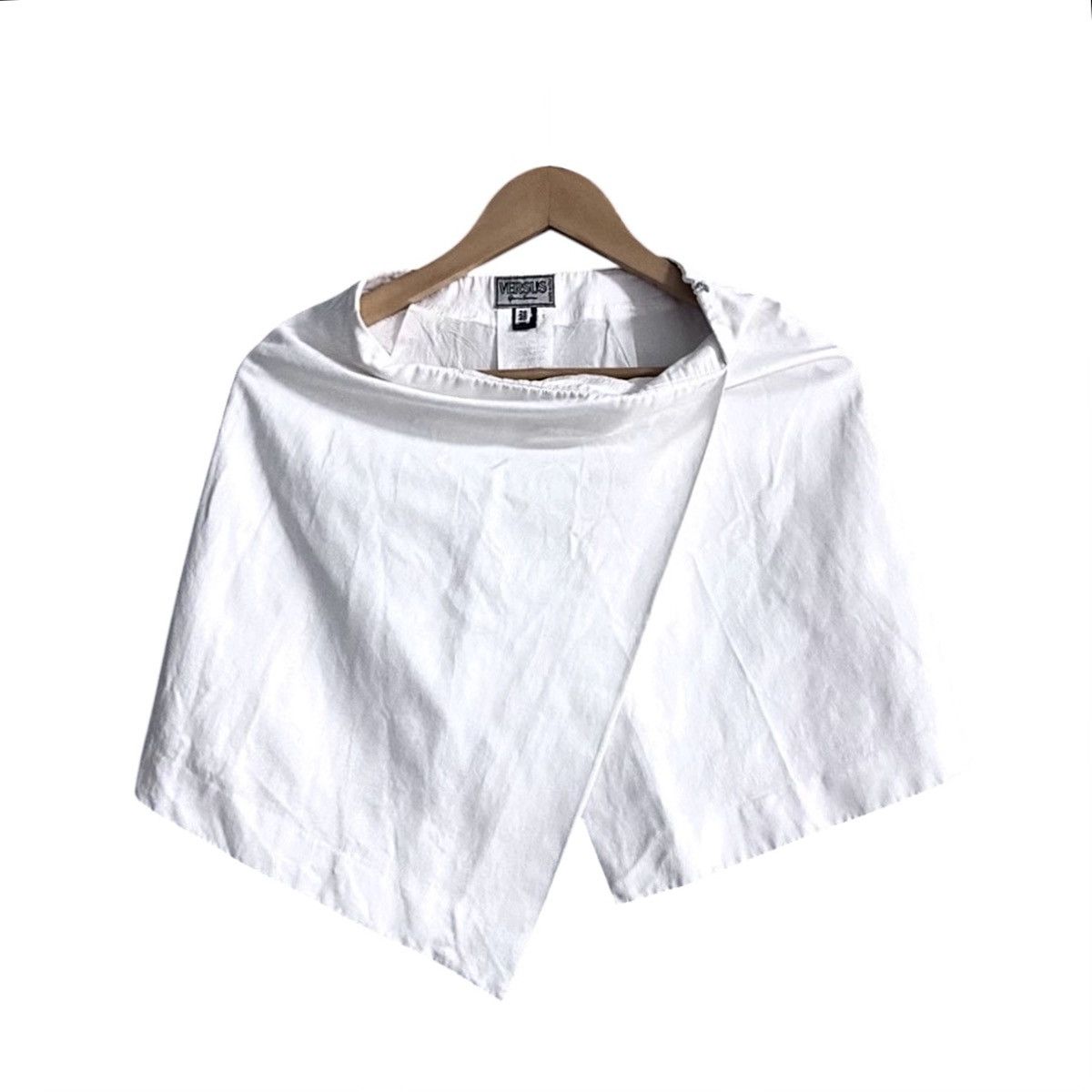 Versace Womens Versus Gianni Versace Vintage White Cotton Mini Skirt Size 27" / US 4 / IT 40 - 1 Thumbnail