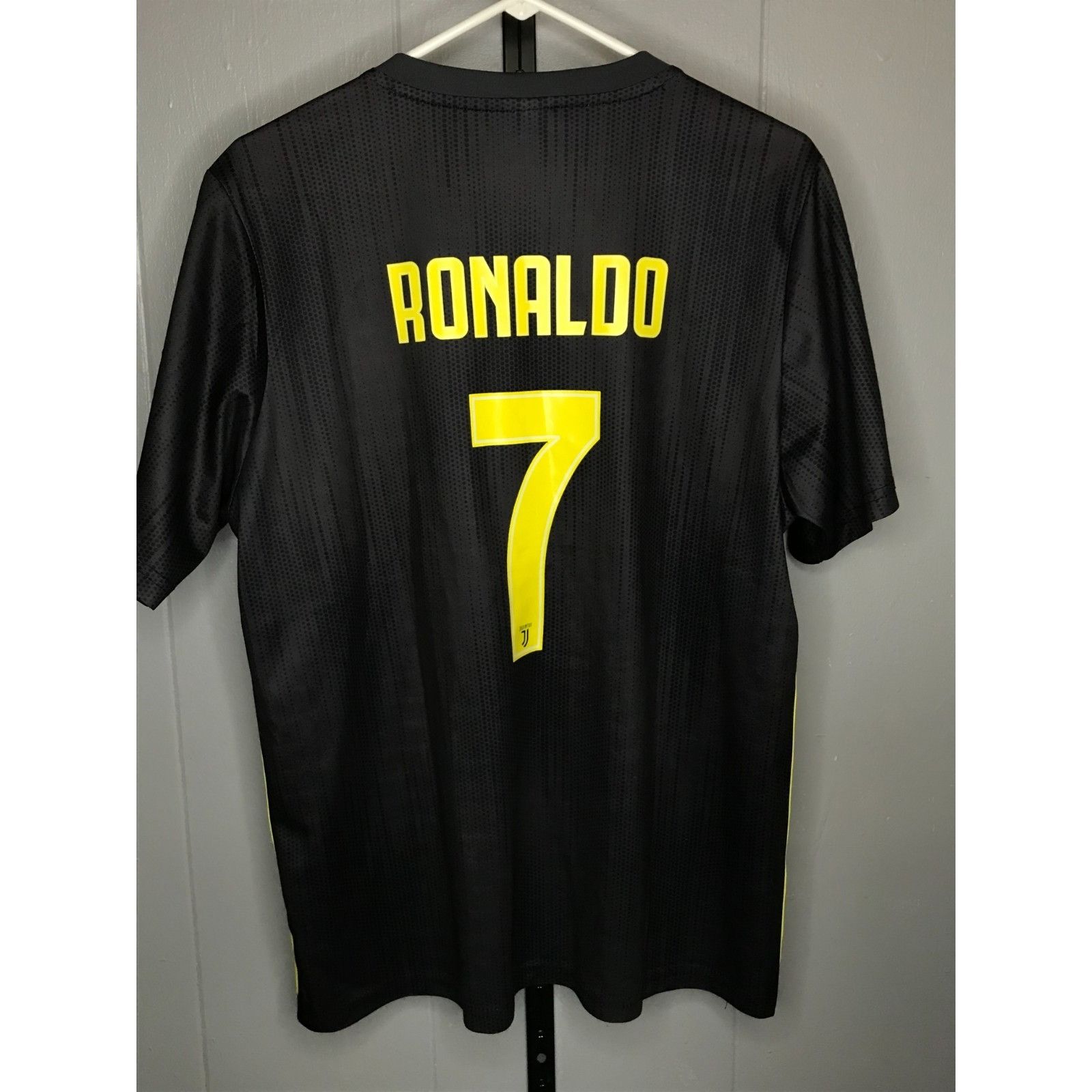 Other Parley Juventus 2018-2019 Third Football Jersey #7 Ronaldo M Size US L / EU 52-54 / 3 - 1 Thumbnail