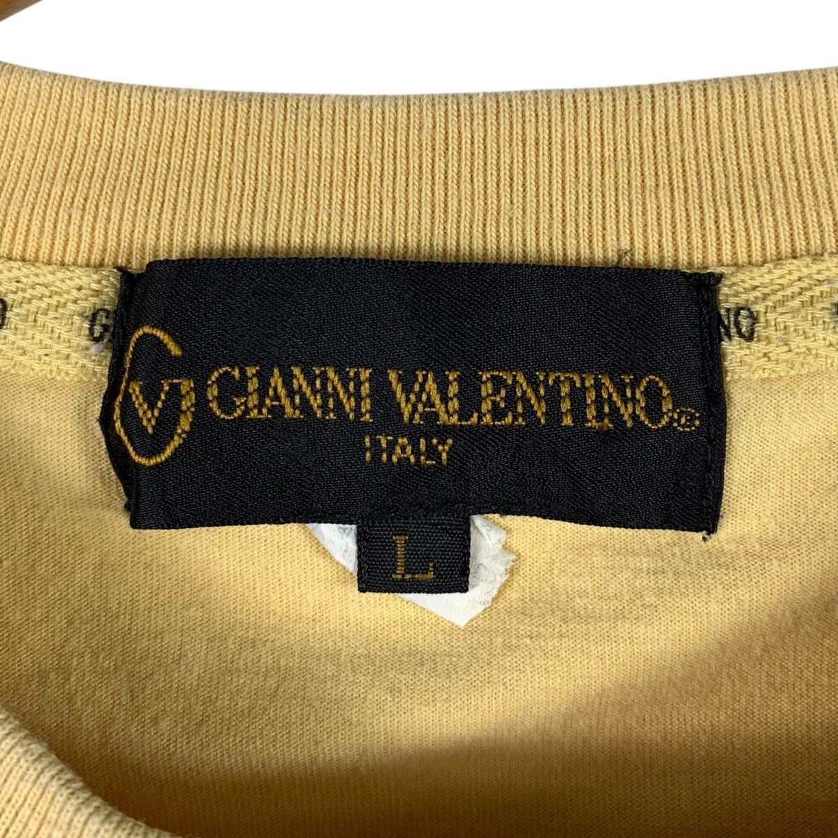 Gianni Valentino × Valentino GIANNI VALENTINO Italy Italian Designer Big Logo T-Shirt Size US L / EU 52-54 / 3 - 4 Thumbnail