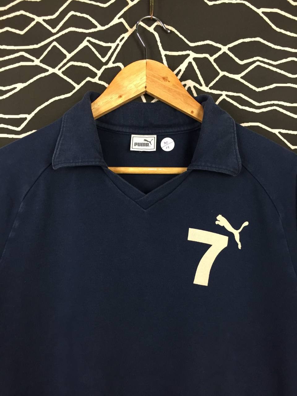 Puma × Vintage Vtg Puma Sportswear Collar Sharp Polo Tee Size US L / EU 52-54 / 3 - 3 Thumbnail