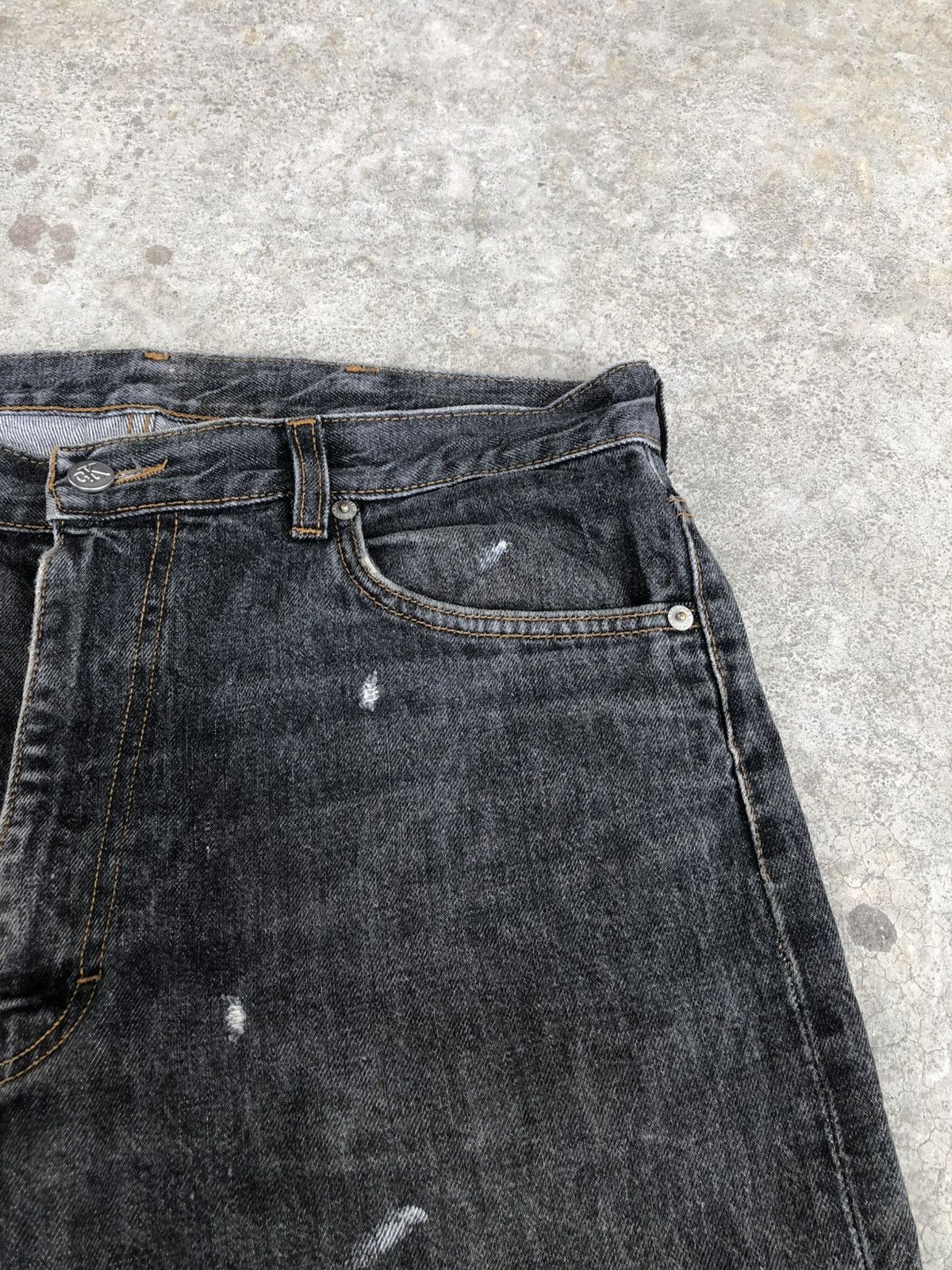Calvin Klein Calvin Klein Distressed Jeans Slim Fit Size US 33 - 15 Thumbnail