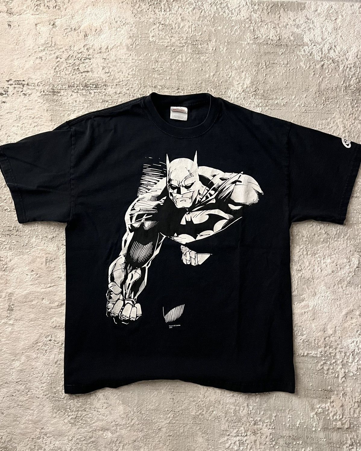 Vintage Vintage Hanes Heavy Weight Batman T-Shirt Size US L / EU 52-54 / 3 - 1 Thumbnail