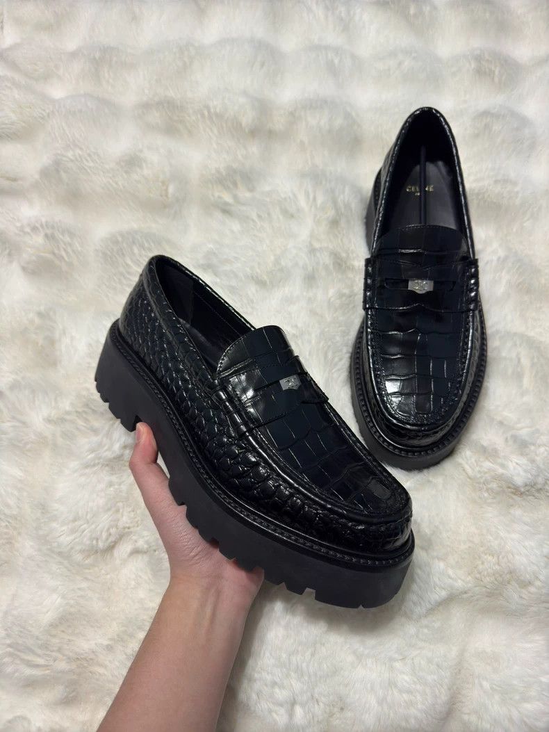 Celine Celine Crocodile-embossed Arc de Triomphe loafers shoes 250 Size US 10 / EU 43 - 2 Thumbnail