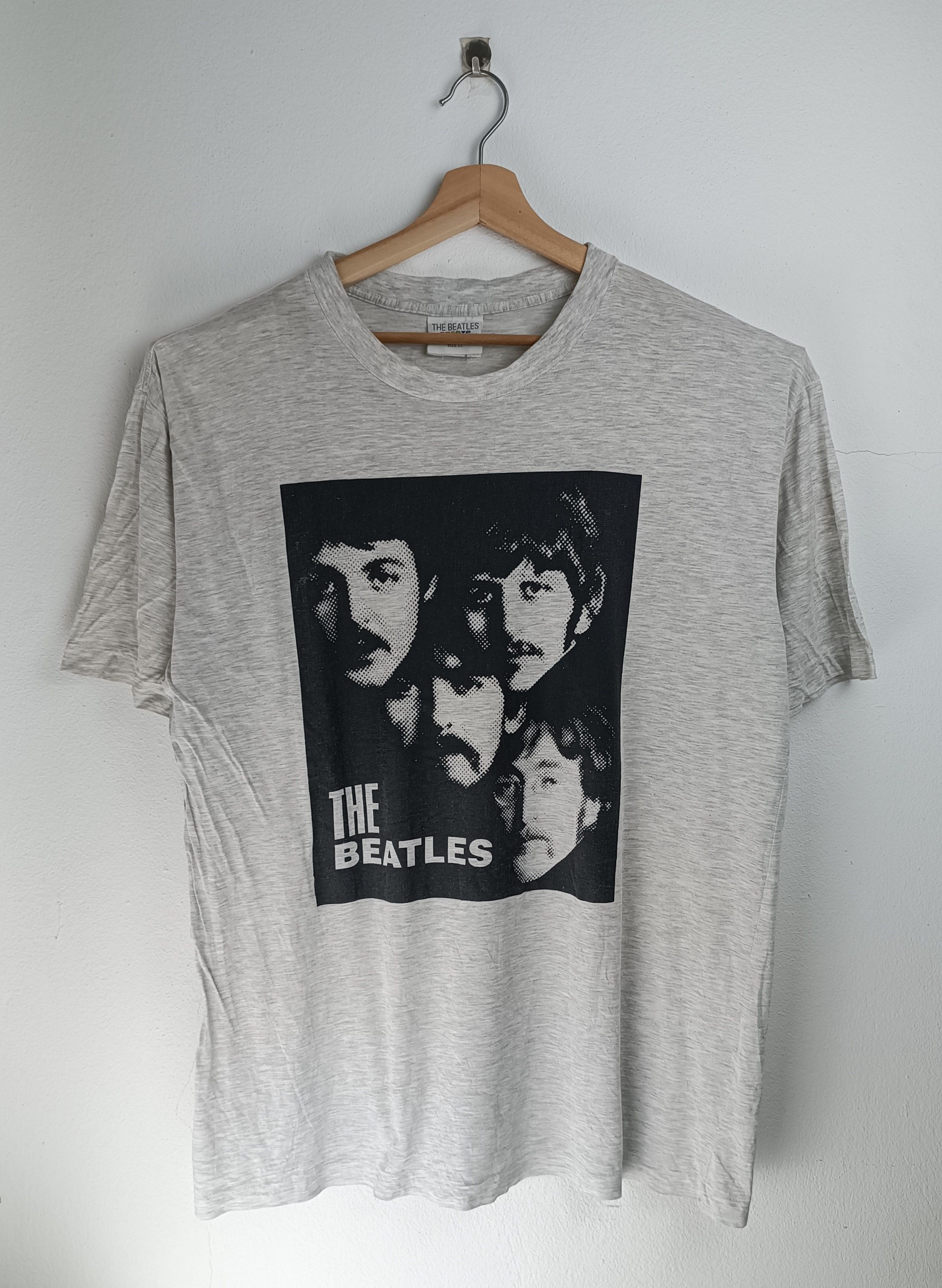 Band Tees VINTAGE 1993 THE BEATLES VERY RARE S.STITCH TEE pinkfloyd u2 Size US L / EU 52-54 / 3 - 3 Thumbnail