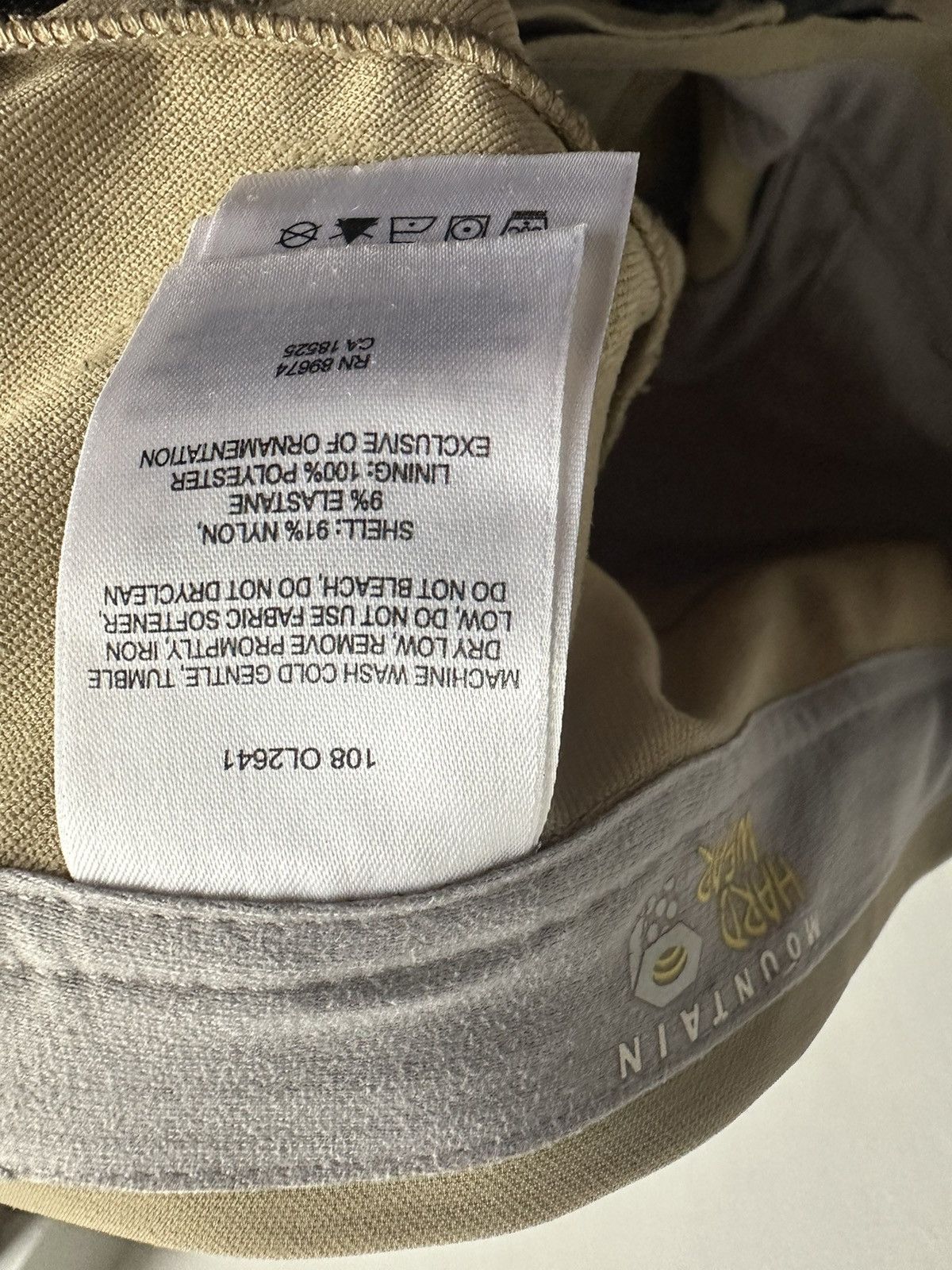 Mountain Hardwear Mountain Hardwear Lightweight Hiking Pants Size US 32 / EU 48 - 8 Thumbnail