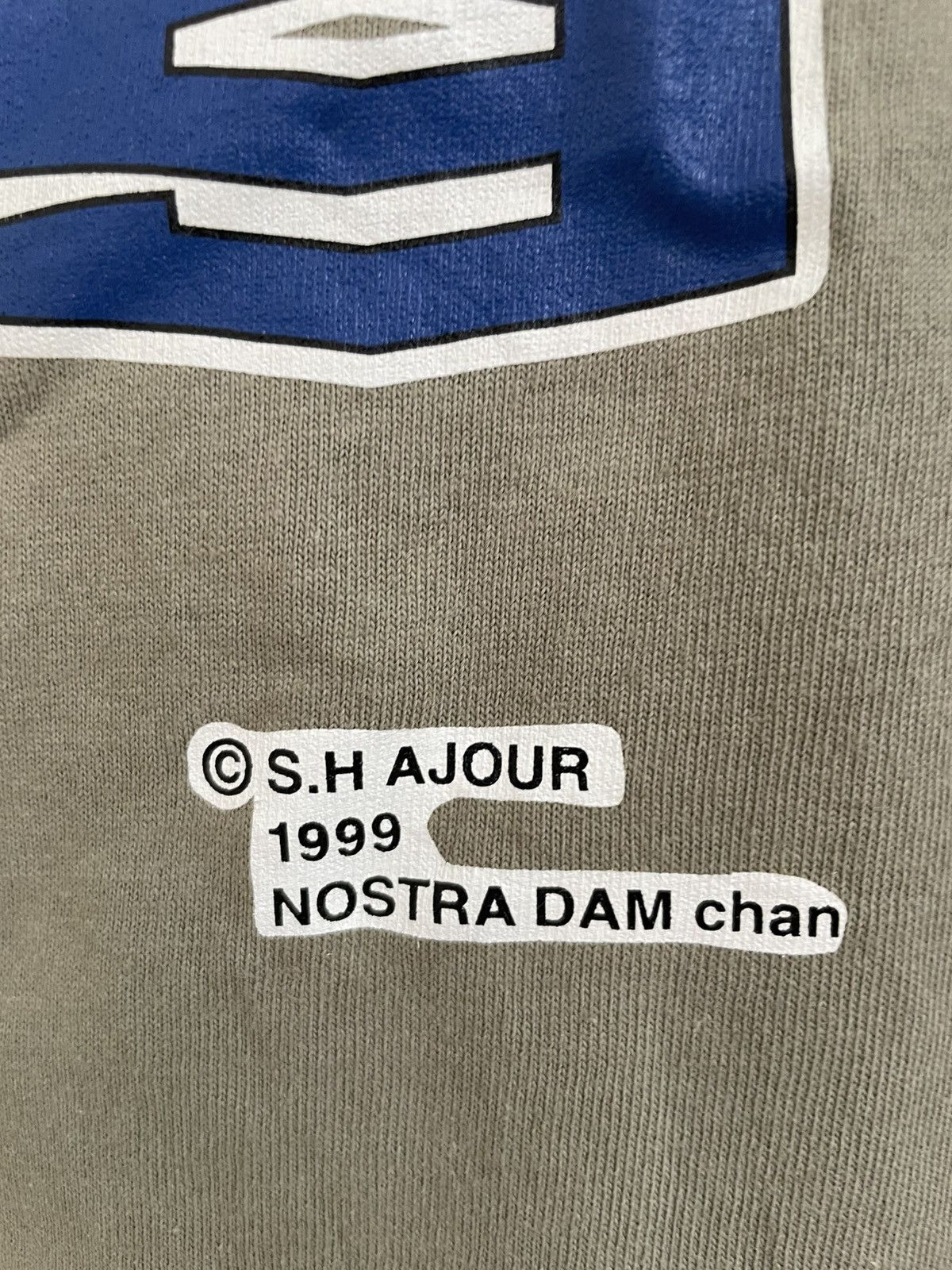Japanese Brand Vintage 1999 Nostra Dam chan Japanese anime t shirt Size US M / EU 48-50 / 2 - 6 Thumbnail
