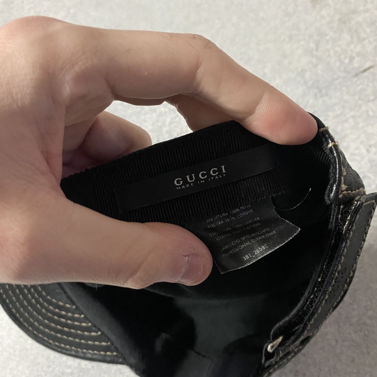 Gucci Gucci cap monogram leather rare luxury Icon logo Size ONE SIZE - 6 Thumbnail