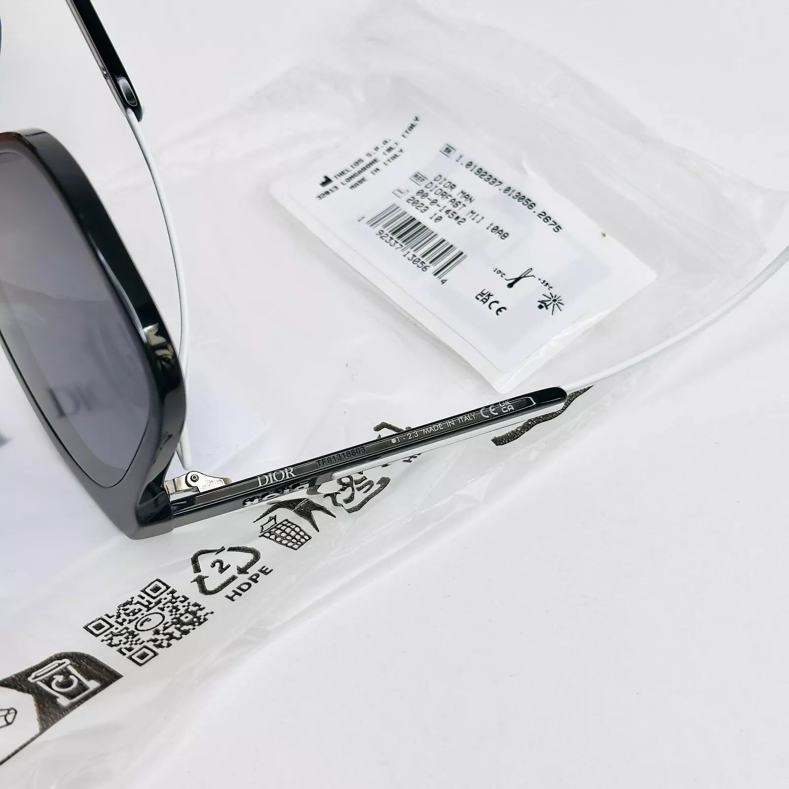 Christian Dior Monsieur CHRISTIAN DIOR FAST Black Mask M1I DM40102I DIORFAST Size ONE SIZE - 12 Thumbnail