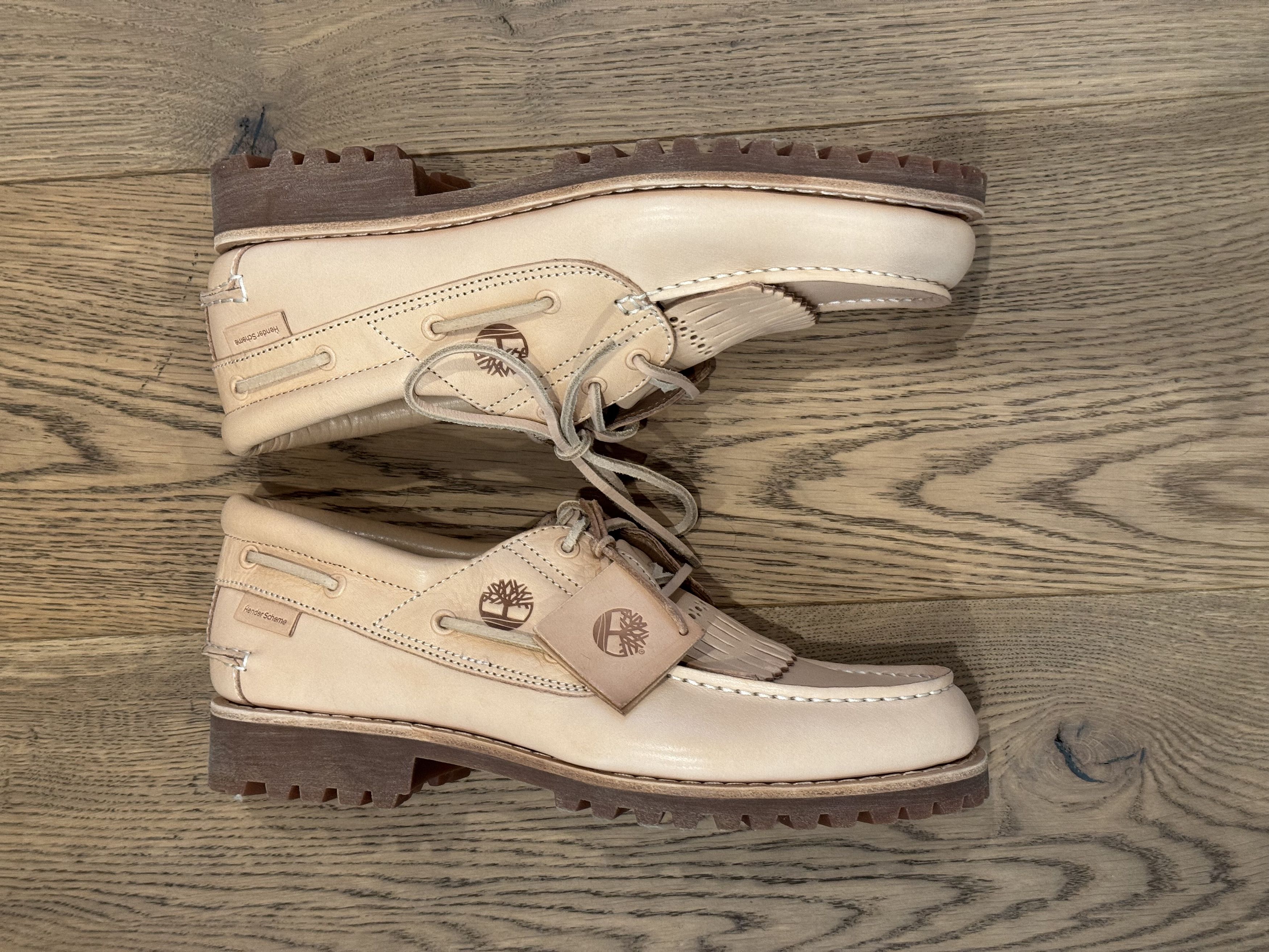 Hender Scheme × Timberland Hender Scheme x Timberland NWOB Size US 9.5 / EU 42-43 - 8 Thumbnail