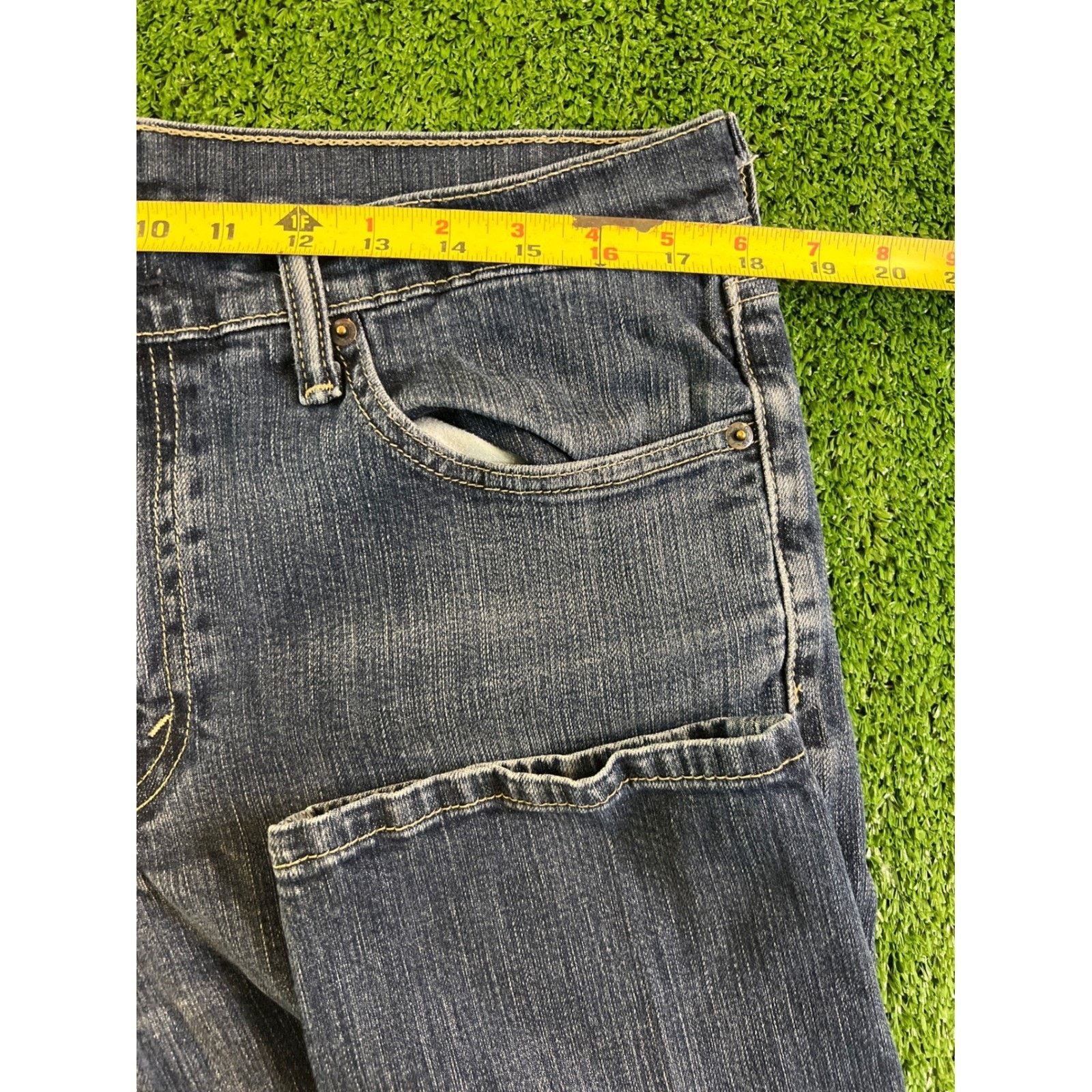Levi's Levis 511 Regular Fit Mens Jeans 36x30 Medium Wash Denim Size US 36 / EU 52 - 4 Thumbnail