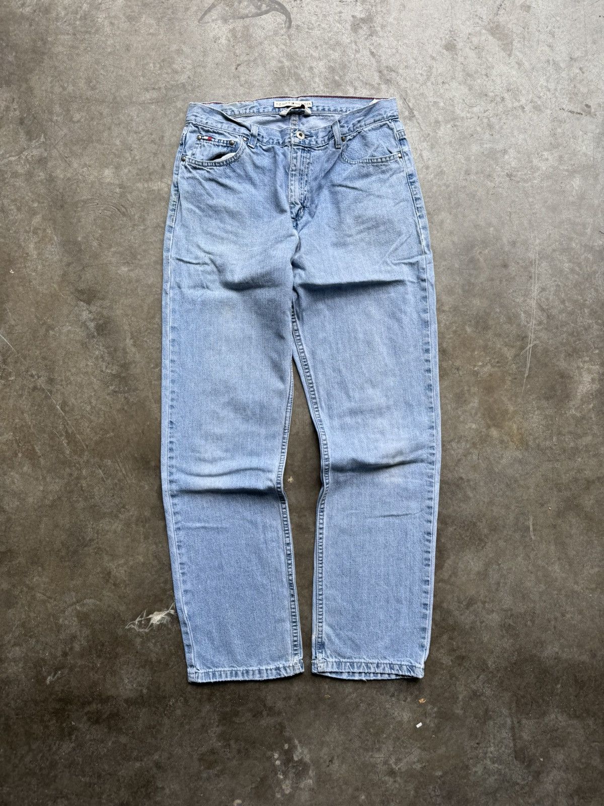 Tommy Hilfiger × Vintage Vintage 90’s/Y2K Tommy Hilfiger Baggy Denim Size US 30 / EU 46 - 3 Thumbnail