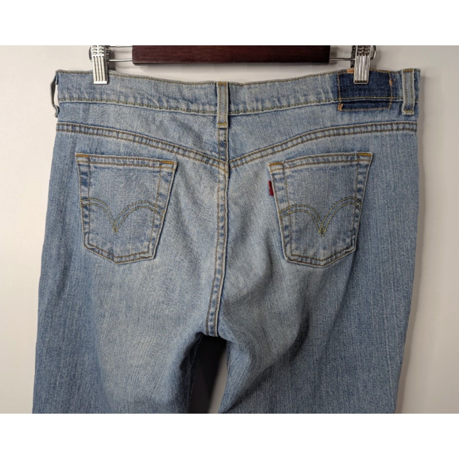 Levi's VINTAGE Levi's 515 Jeans Womens 10M Blue Denim Bootcut Mid Rise Medium Wash Retro Y2K Jeans Size 32" / US 10 / IT 46 - 5 Thumbnail