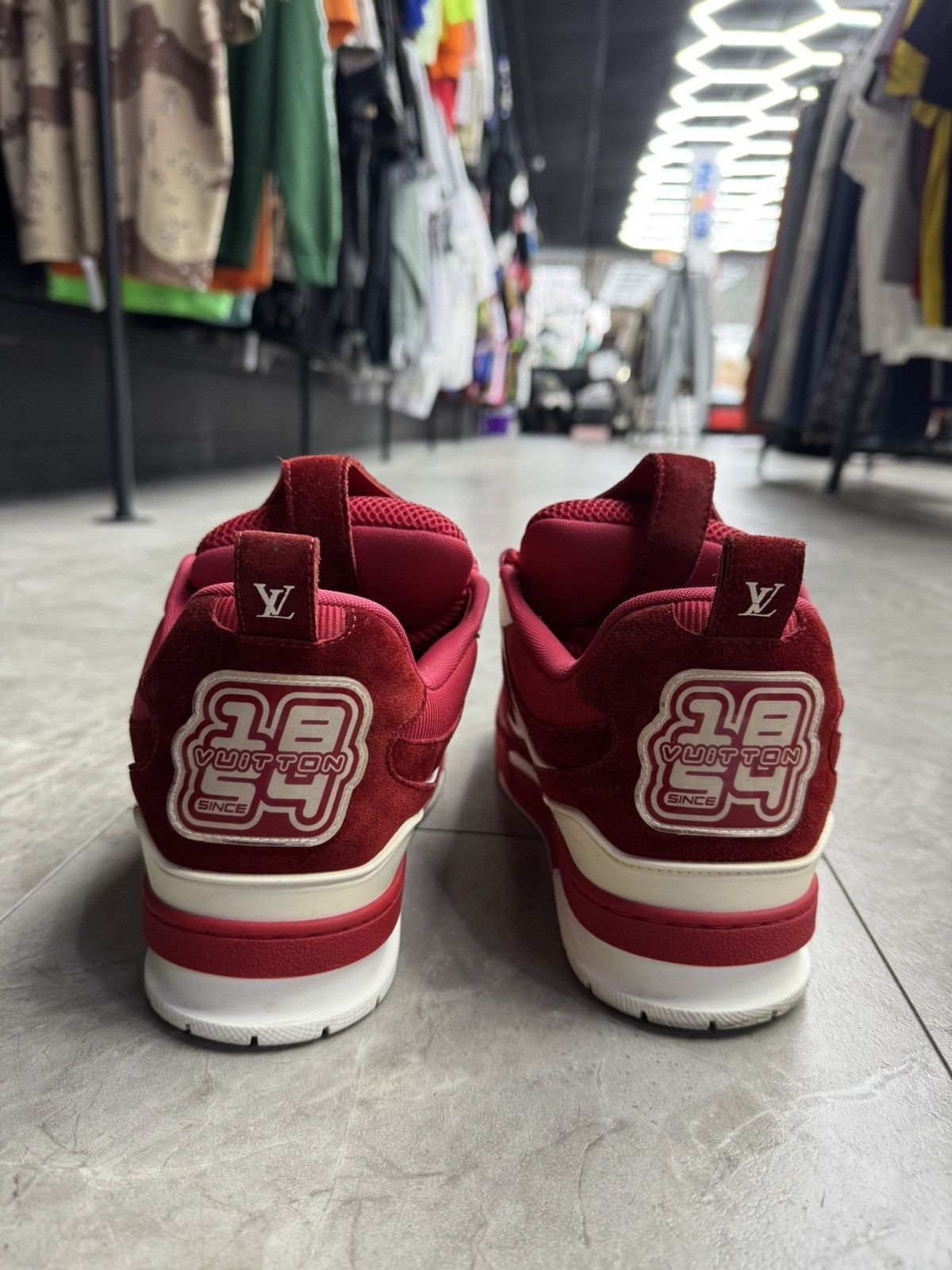 Louis Vuitton Louis Vuitton Red White LV Skate Trainer Size US 9 / EU 42 - 5 Thumbnail