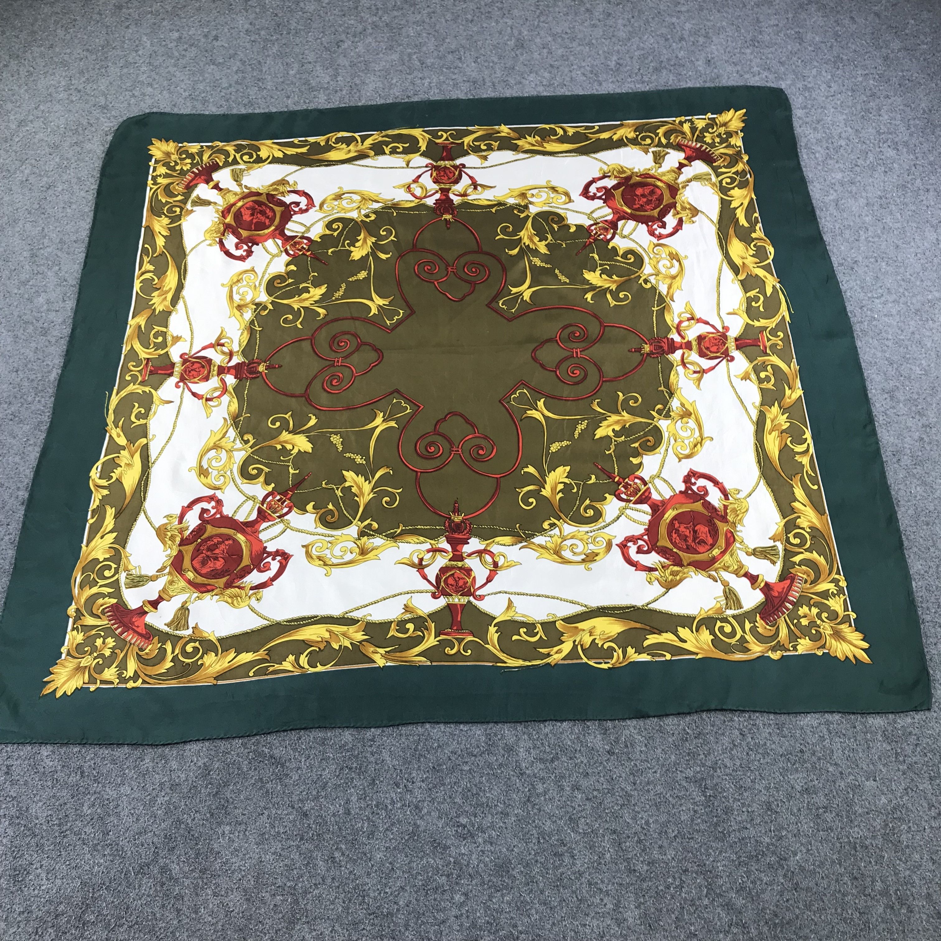 Vintage Vintage Luxury Design Silk Scarf M137 Size ONE SIZE - 2 Thumbnail