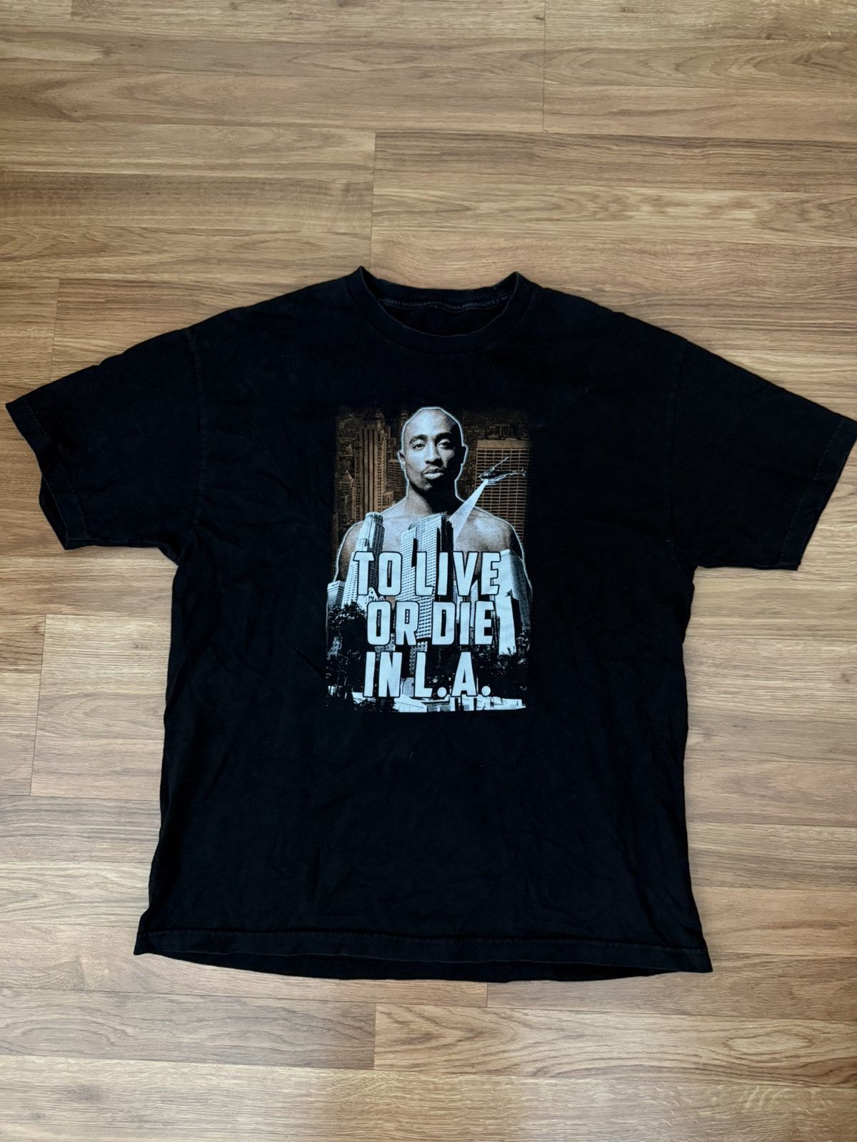 Vintage live or die 2pac t shirt Size US L / EU 52-54 / 3 - 1 Thumbnail