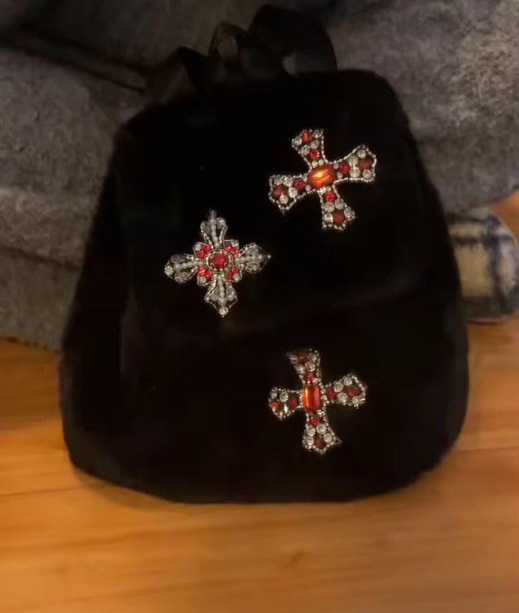 Other Y2K Plush Faux Fur Han-Made Cross Backpack Unisex Size ONE SIZE - 1 Thumbnail