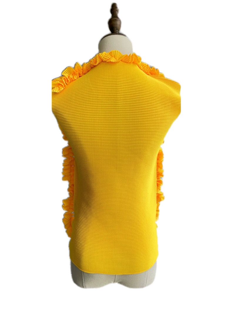 Issey Miyake Issey Miyake size:3 Yellow main line lace tassel top Size L / US 10 / IT 46 - 3 Thumbnail