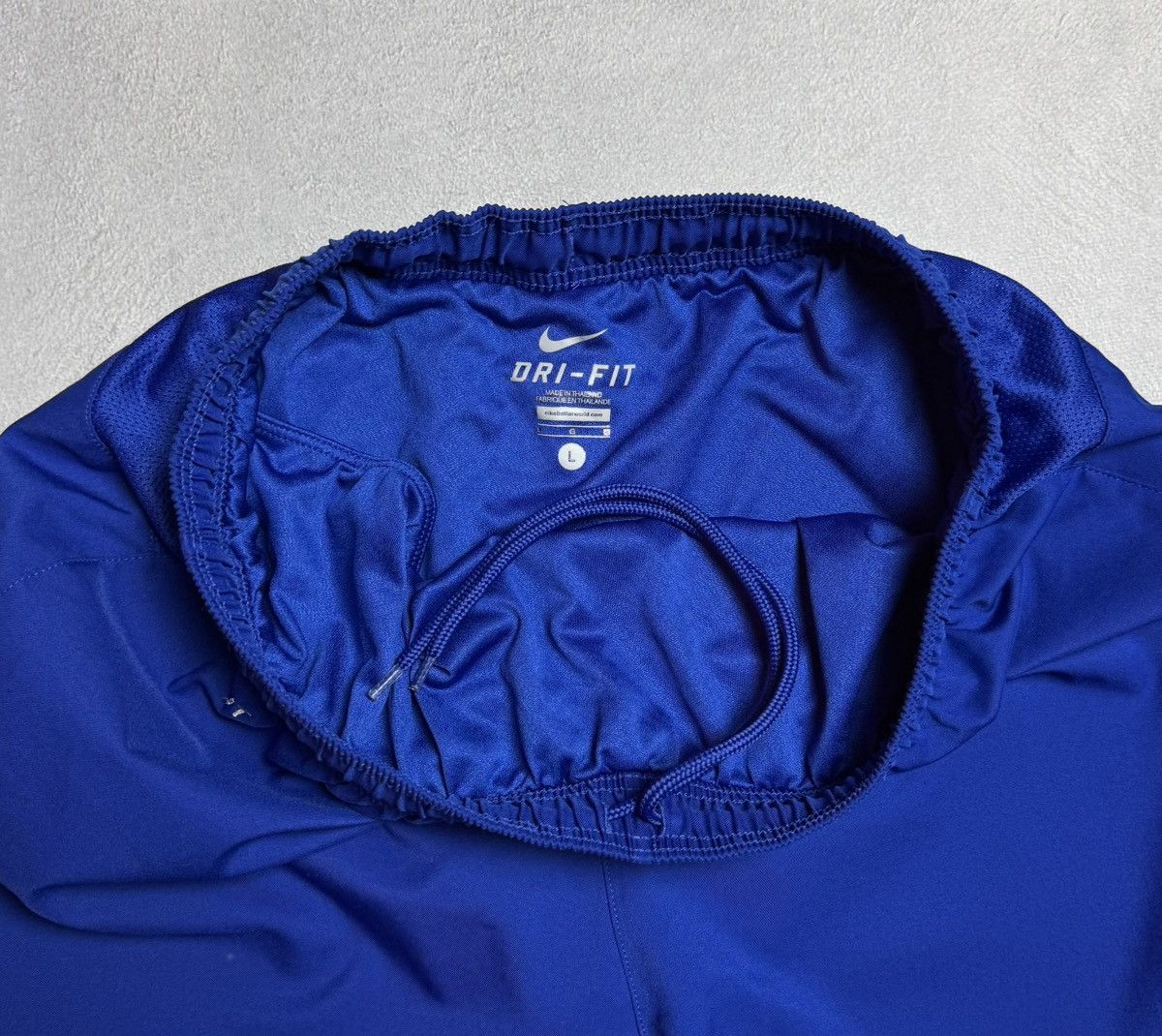 Other Barcelona 2013 2014 Goalkeeper Football Soccer Shorts Nike Size US 34 / EU 50 - 10 Thumbnail