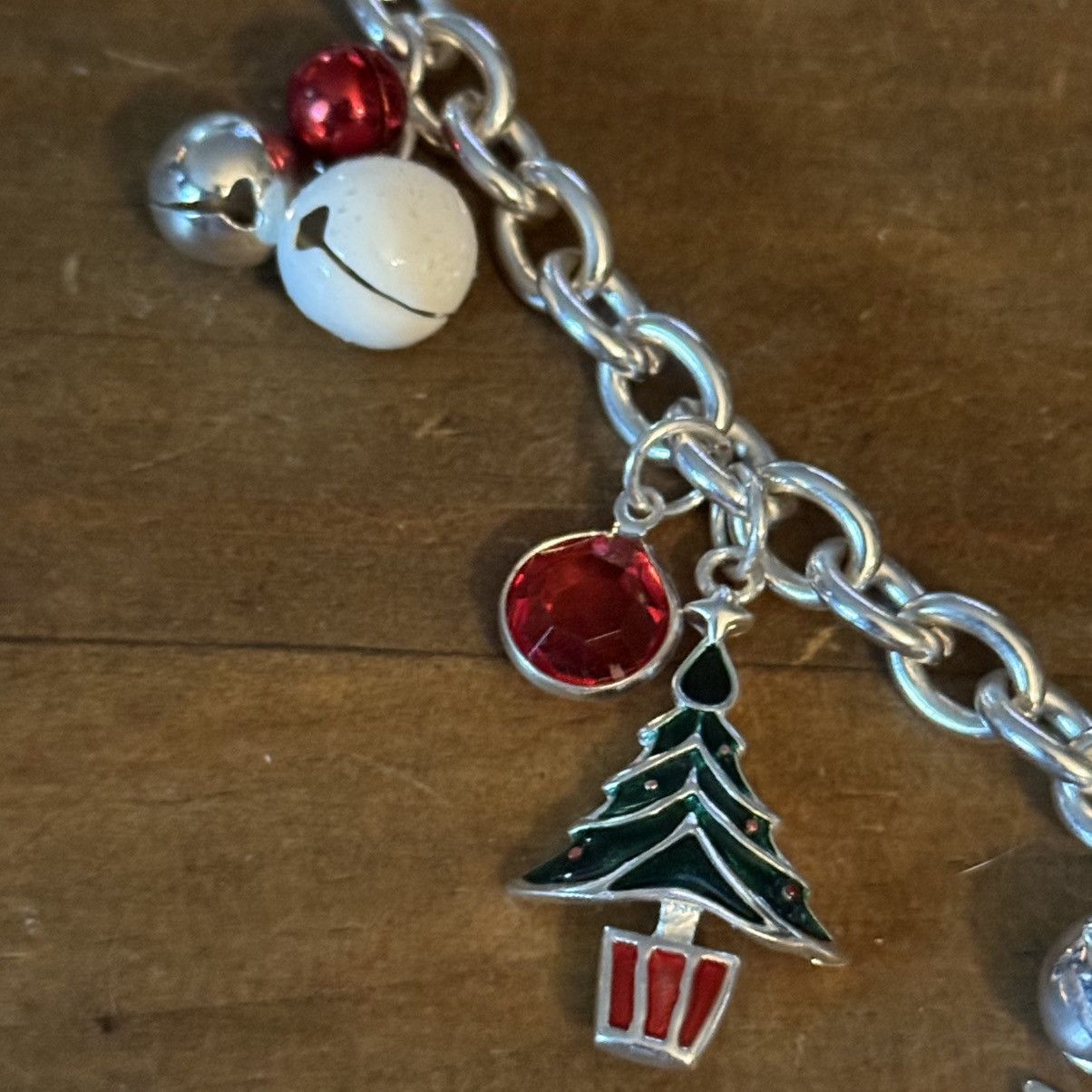 Other Silver tone Christmas charm necklace Size ONE SIZE - 4 Thumbnail