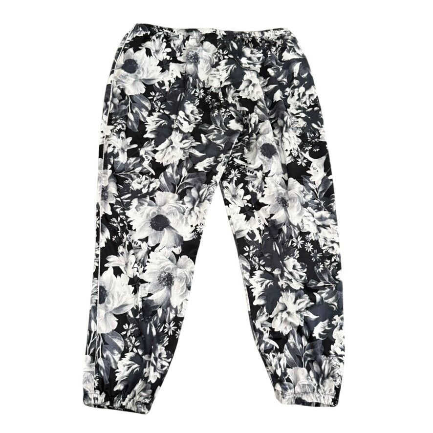 Victoria's Secret Victoria's Secret Satin Floral Sleep Joggers, Size XL Size ONE SIZE - 3 Thumbnail