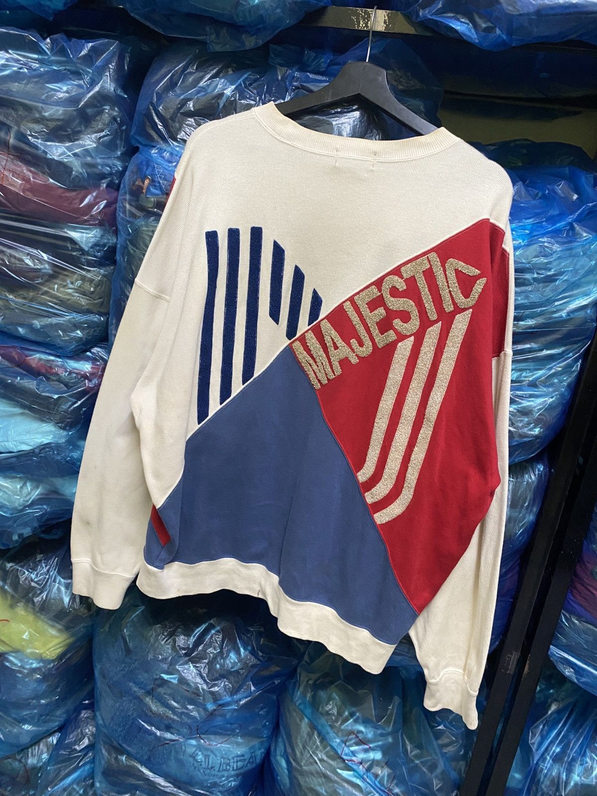 Majestic VINTAGE MAJESTIC EMBROIDERED LOGO SWEATSHIRT MADE IN JAPAN Size US M / EU 48-50 / 2 - 9 Thumbnail