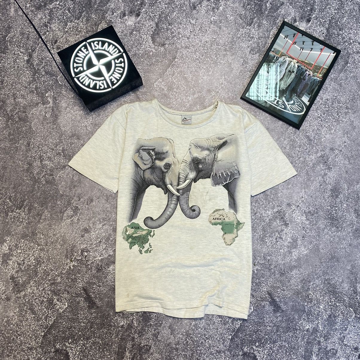 Vintage Vintage Harlequin Nature Elephant 1992 Graphic made in USA Size US XL / EU 56 / 4 - 1 Thumbnail