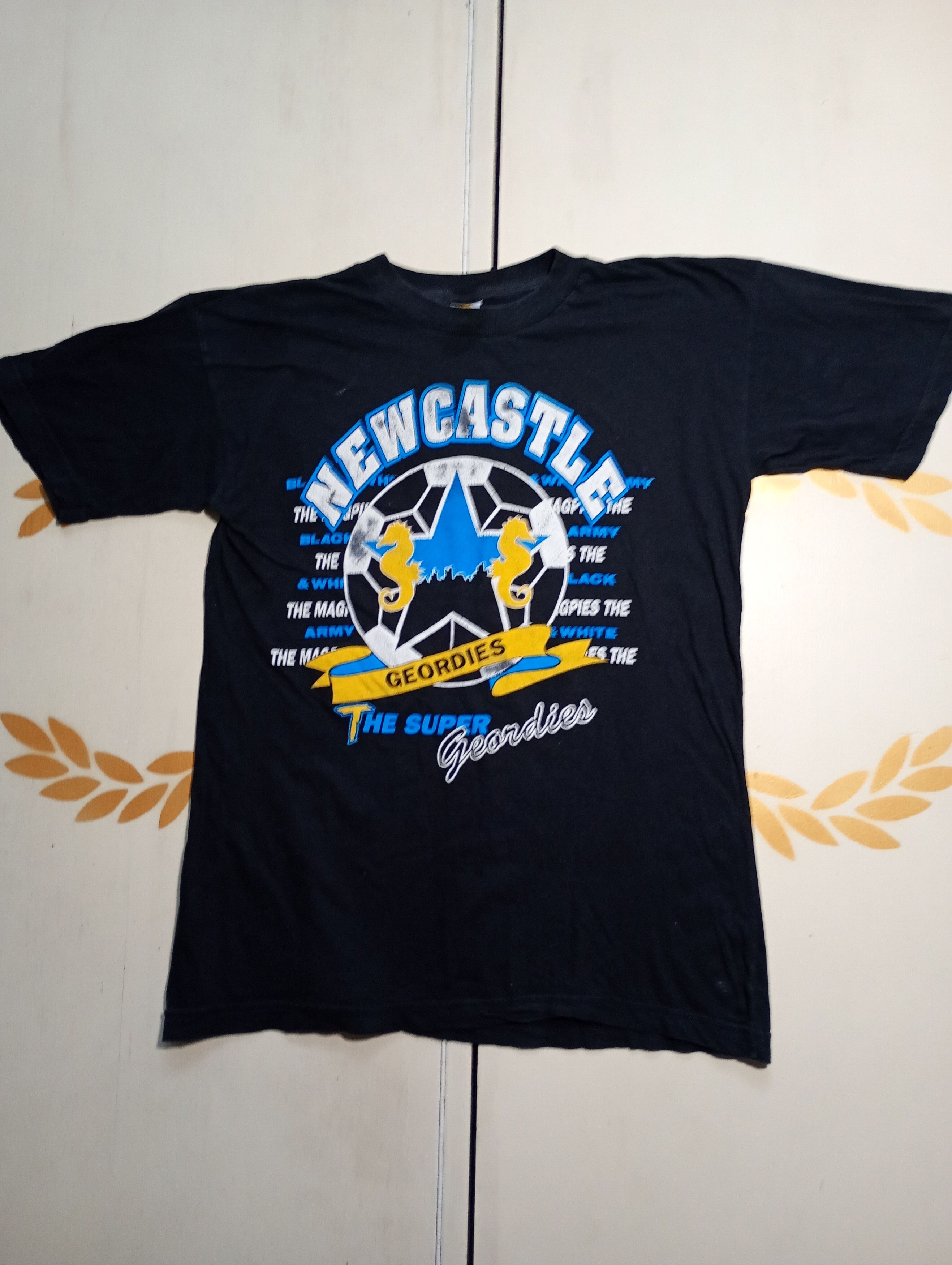 Vintage Newcastle Geordies T-Shirt Vintage Size US XL / EU 56 / 4 - 2 Thumbnail