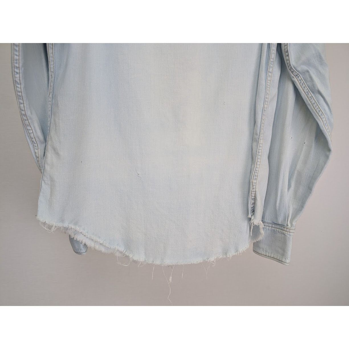 Saint Laurent Paris o1rshd1 CC20 Distressed Western Shirt in Sky Blue Size US M / EU 48-50 / 2 - 7 Thumbnail