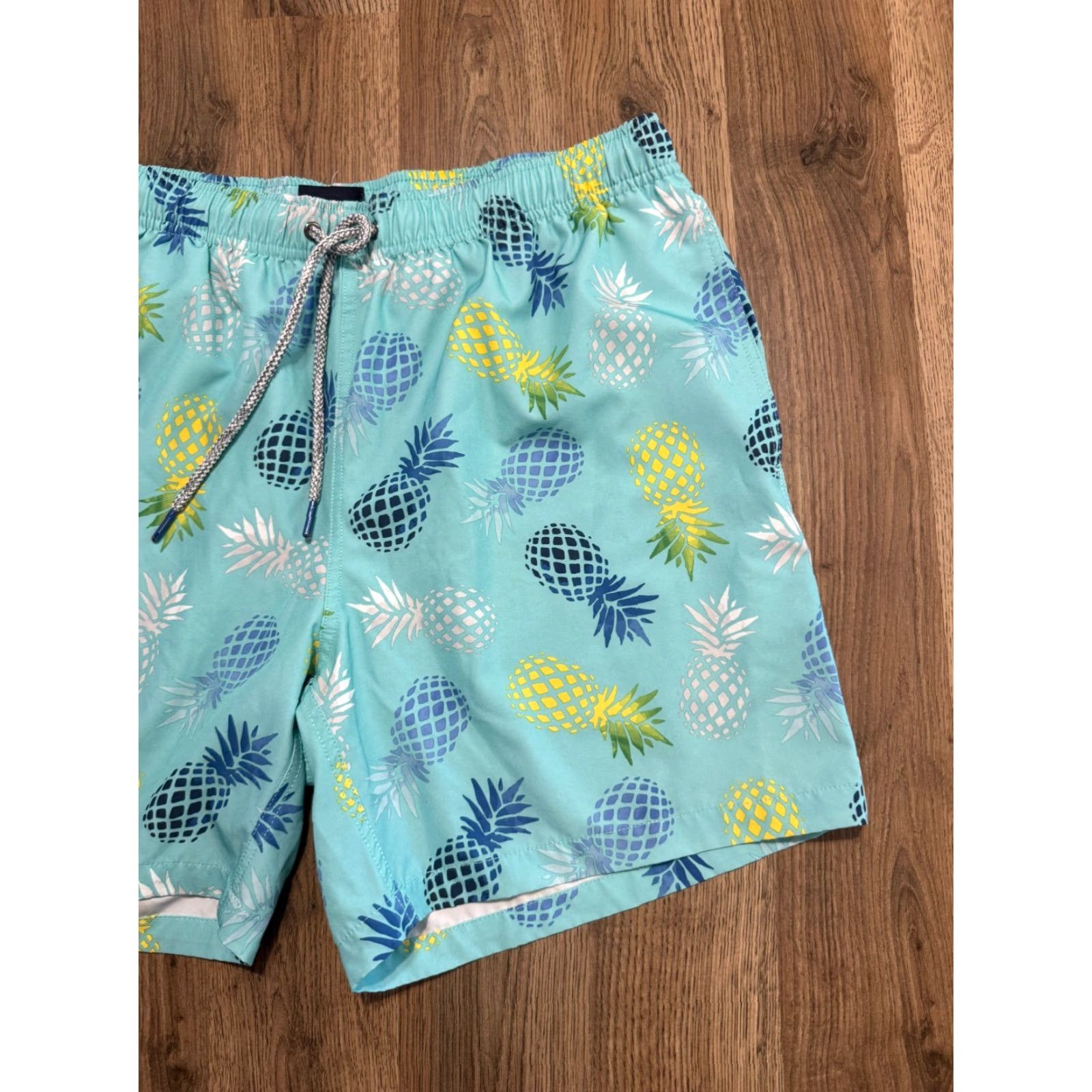 Vintage Rainforest Shorts Mens Medium Swim Trunks Blue Green Yellow Tie Waist Pineapples Jeans? Size US 31 - 4 Thumbnail
