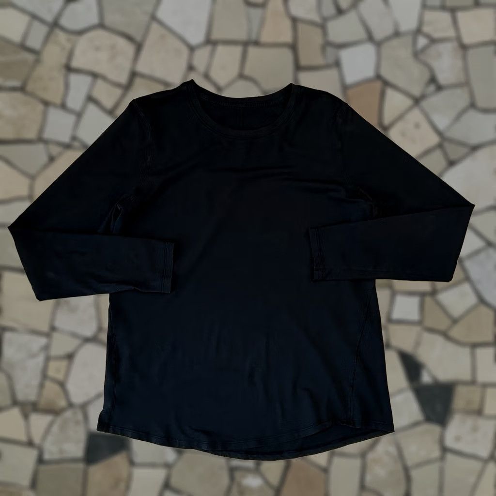 Lululemon VINTAGE Lululemon Love Shirt Long Sleeve Black Ladies 10 Athleisure Shirt Women Size L / US 10 / IT 46 - 1 Thumbnail