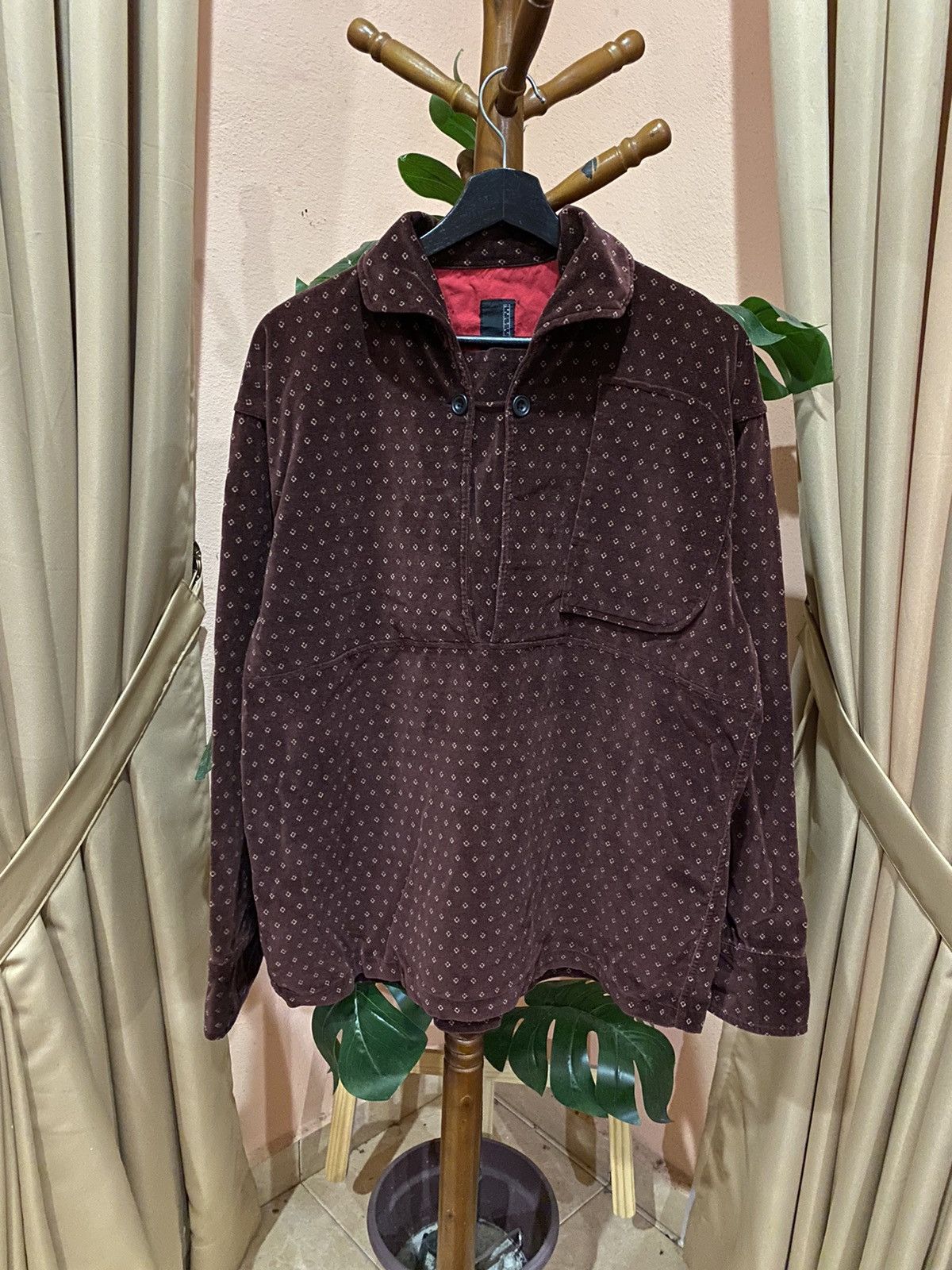 Japanese Brand VINTAGE ISLAY VELVET SHIRT Size US L / EU 52-54 / 3 - 3 Thumbnail