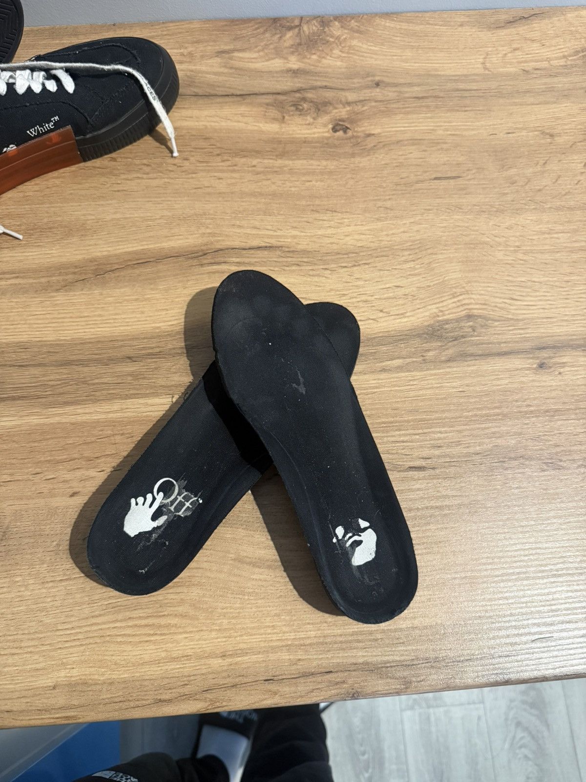 Off-White Off white vulc low top skate Size US 5.5 / EU 38 - 8 Thumbnail