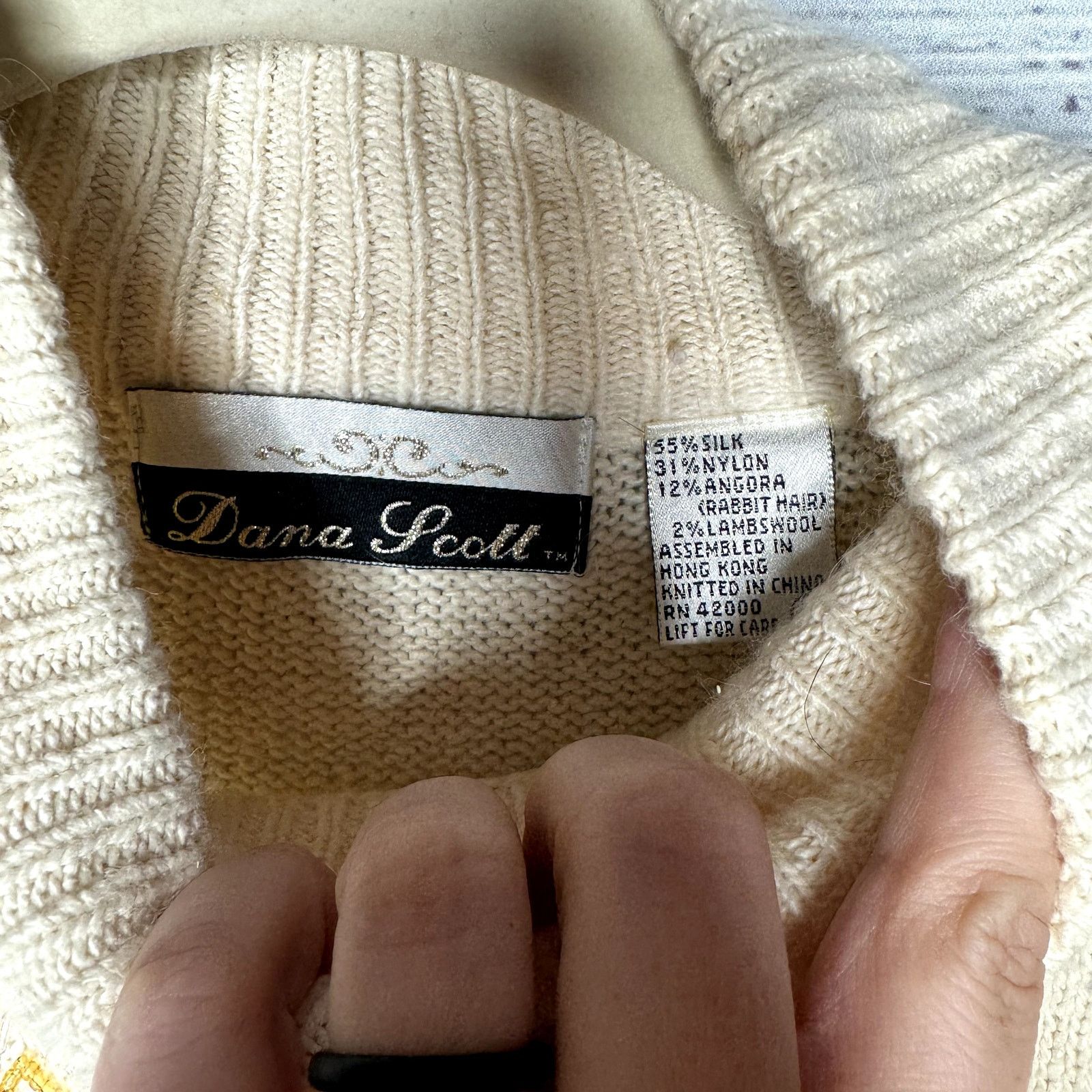 Vintage Dana Scott Silk Angora Wool Blend Sweater Embroidered M Size L / US 10 / IT 46 - 2 Thumbnail