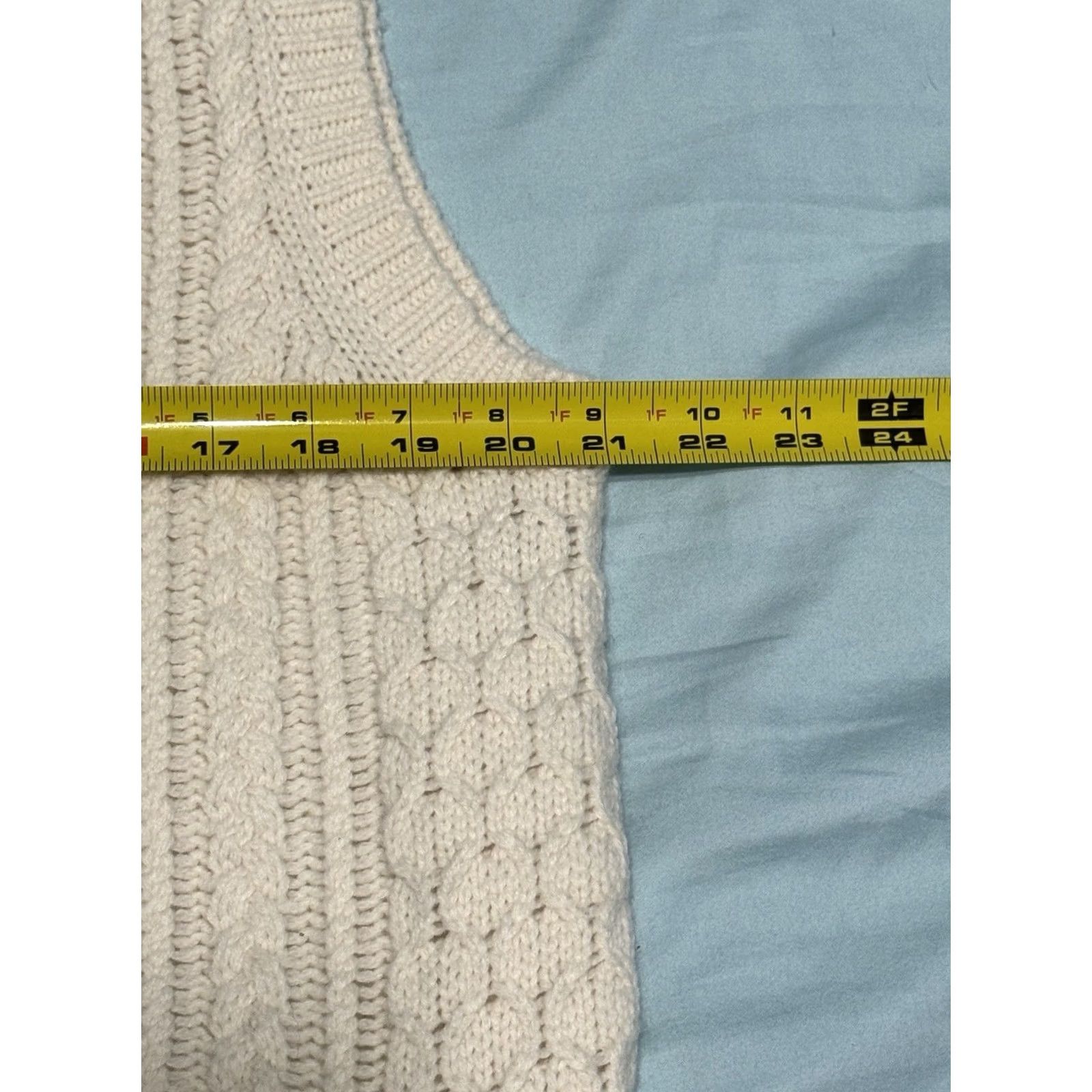 J.Crew VINTAGE? No — J.CREW Men L Rugged Merino Wool Blend Cable Knit Sweater Vest Ivory Solid V-Neck Pockets Casual Workwear Preppy College Vintage? No Size US L / EU 52-54 / 3 - 3 Thumbnail