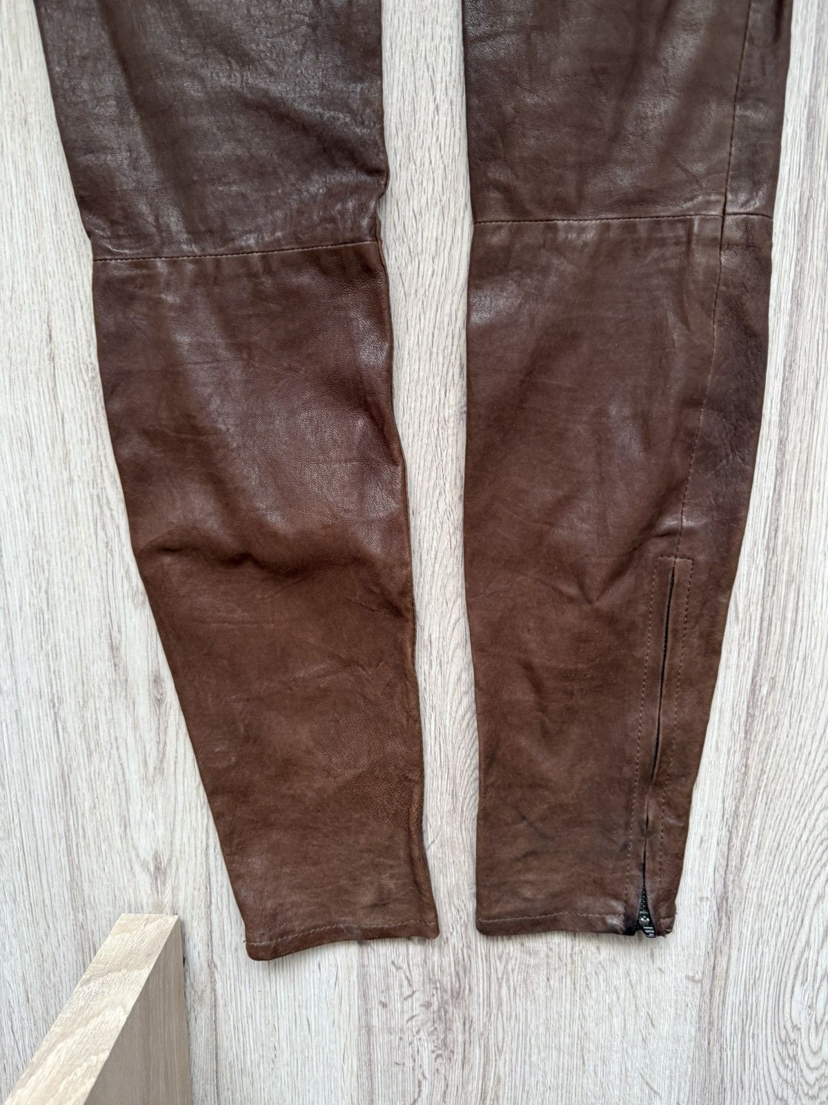 J Brand J Brand Brown Stretch Lamb Leather Zip Pants Size 25 Size 25" / US 0 / IT 36 - 19 Thumbnail