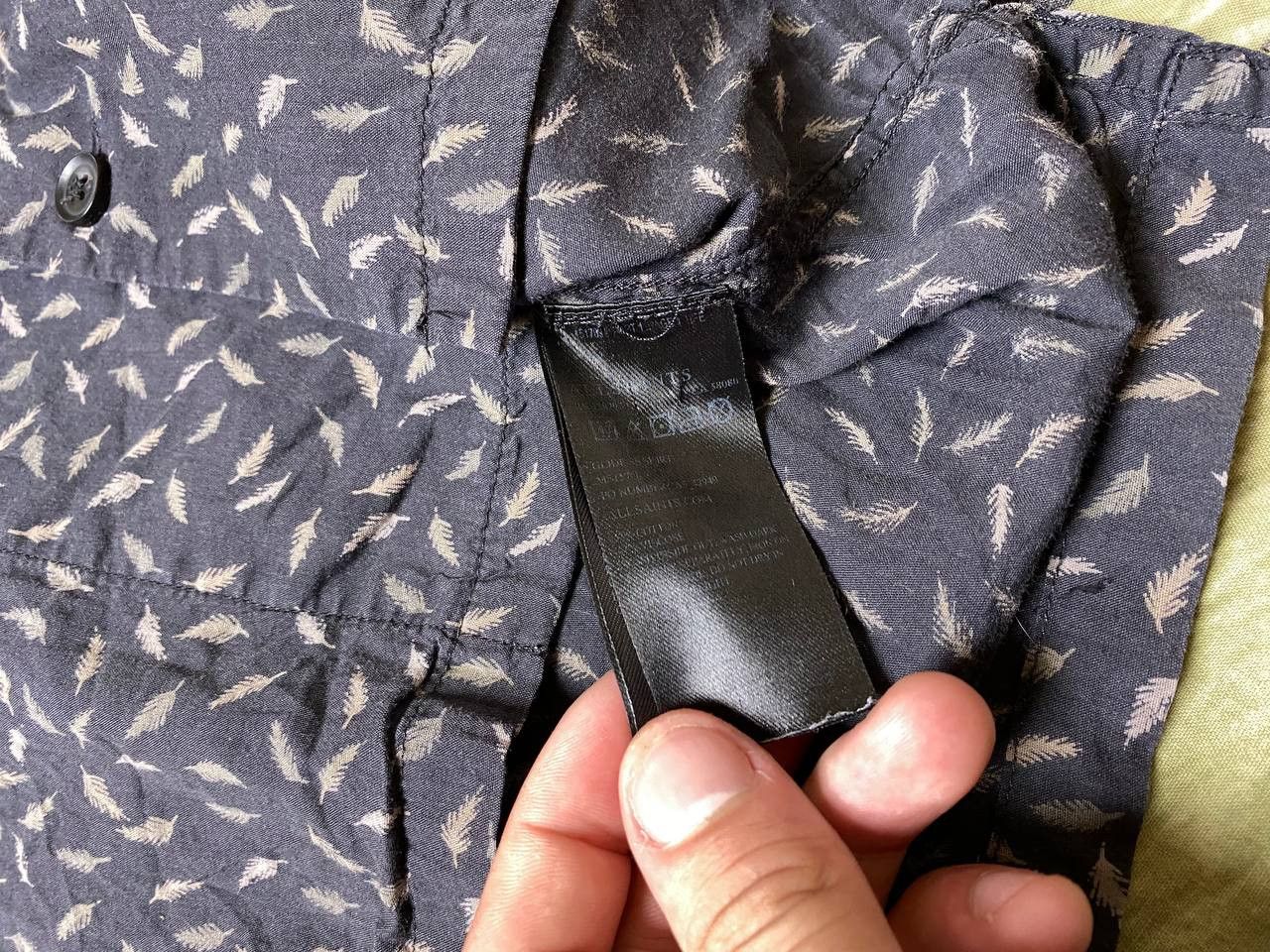 Allsaints × Vintage AllSaints Short Sleeve Abstract Print Button Up Down Shirt Size US M / EU 48-50 / 2 - 3 Thumbnail