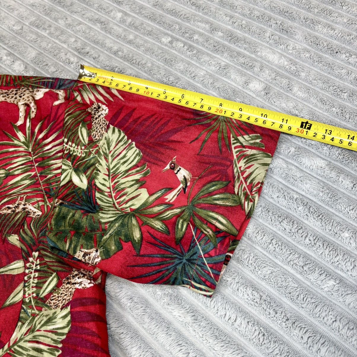 Tommy Bahama Tommy Bahama men's Medium 100 silk Hawaiian shirt Size US M / EU 48-50 / 2 - 11 Thumbnail